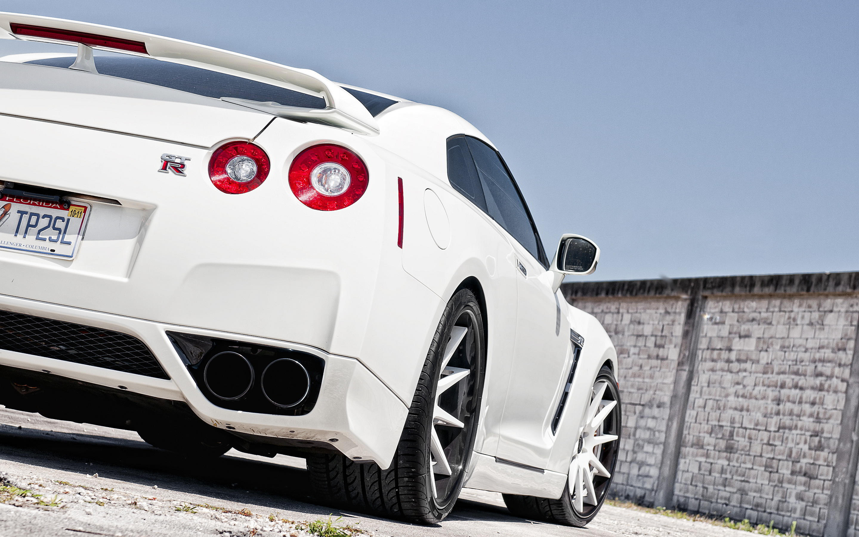 Nissan Adv 1 Gtr Wallpapers