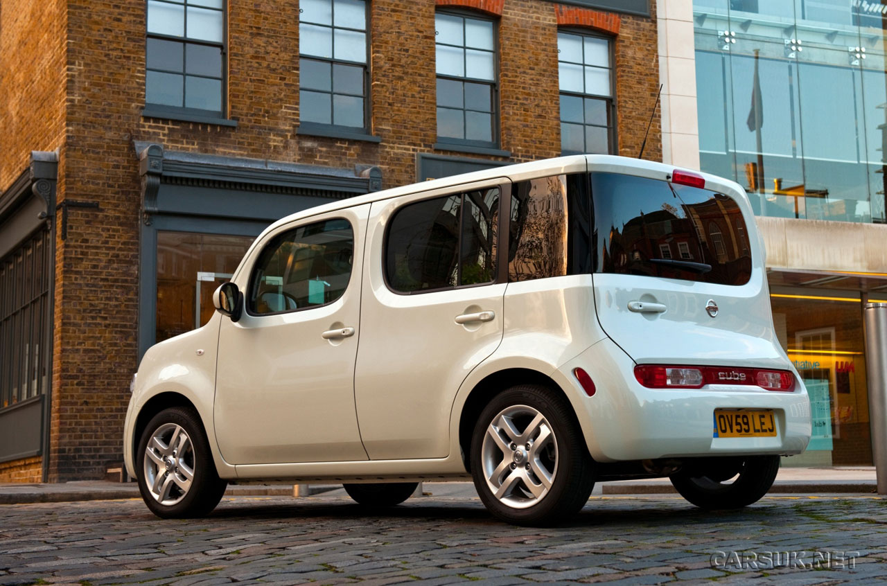 Nissan Cube Wallpapers