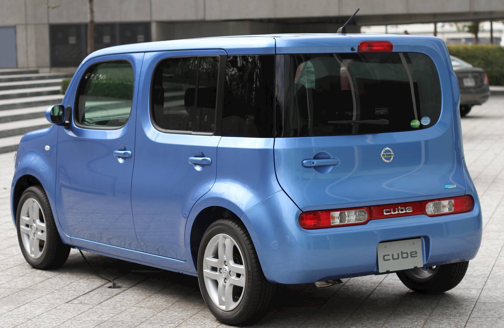 Nissan Cube Wallpapers