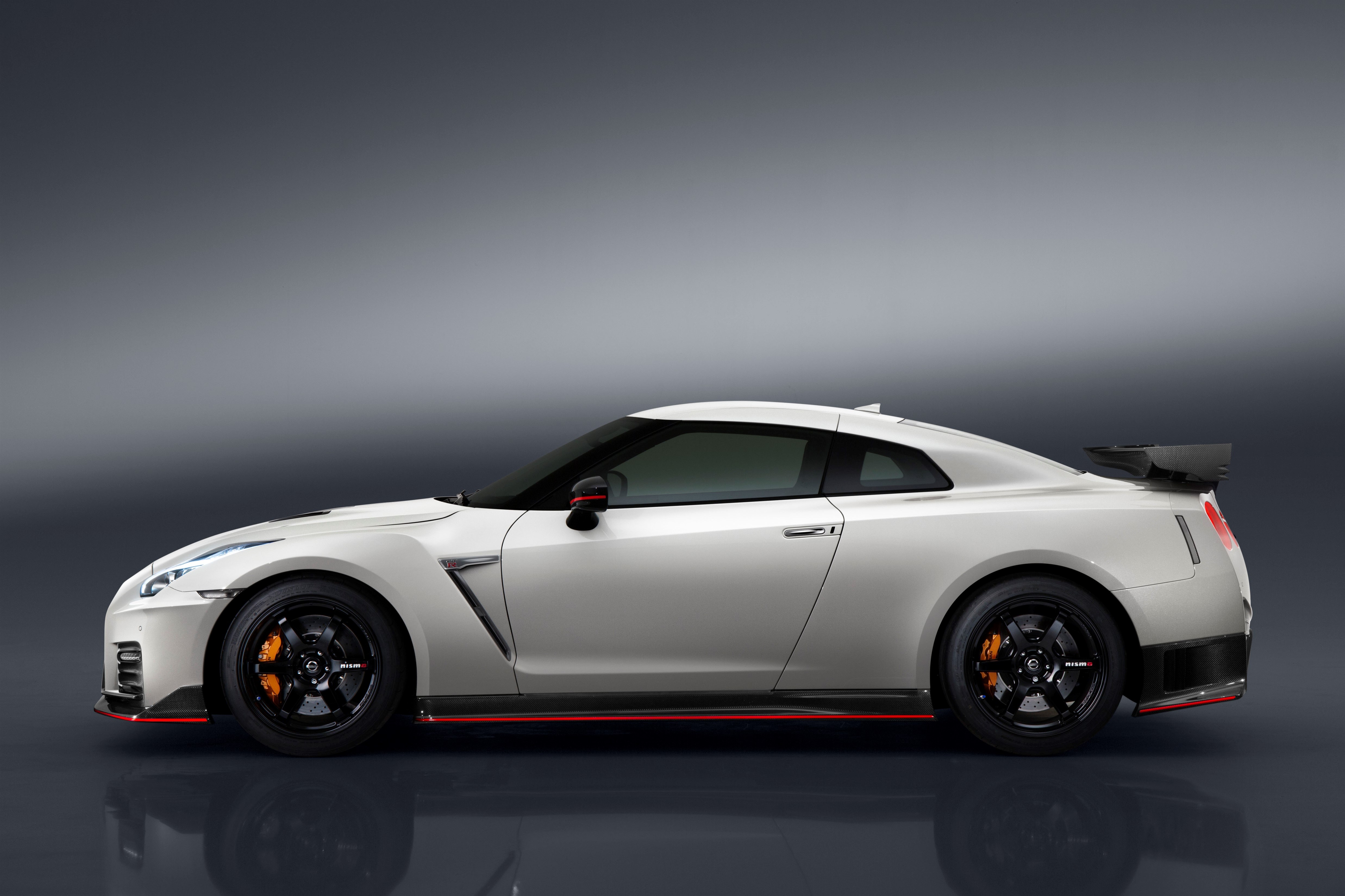 Nissan Gt R Nismo Wallpapers