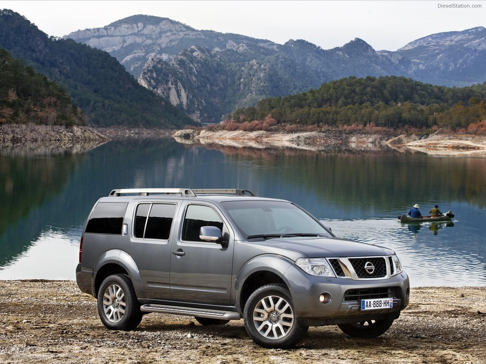 Nissan Pathfinder Wallpapers