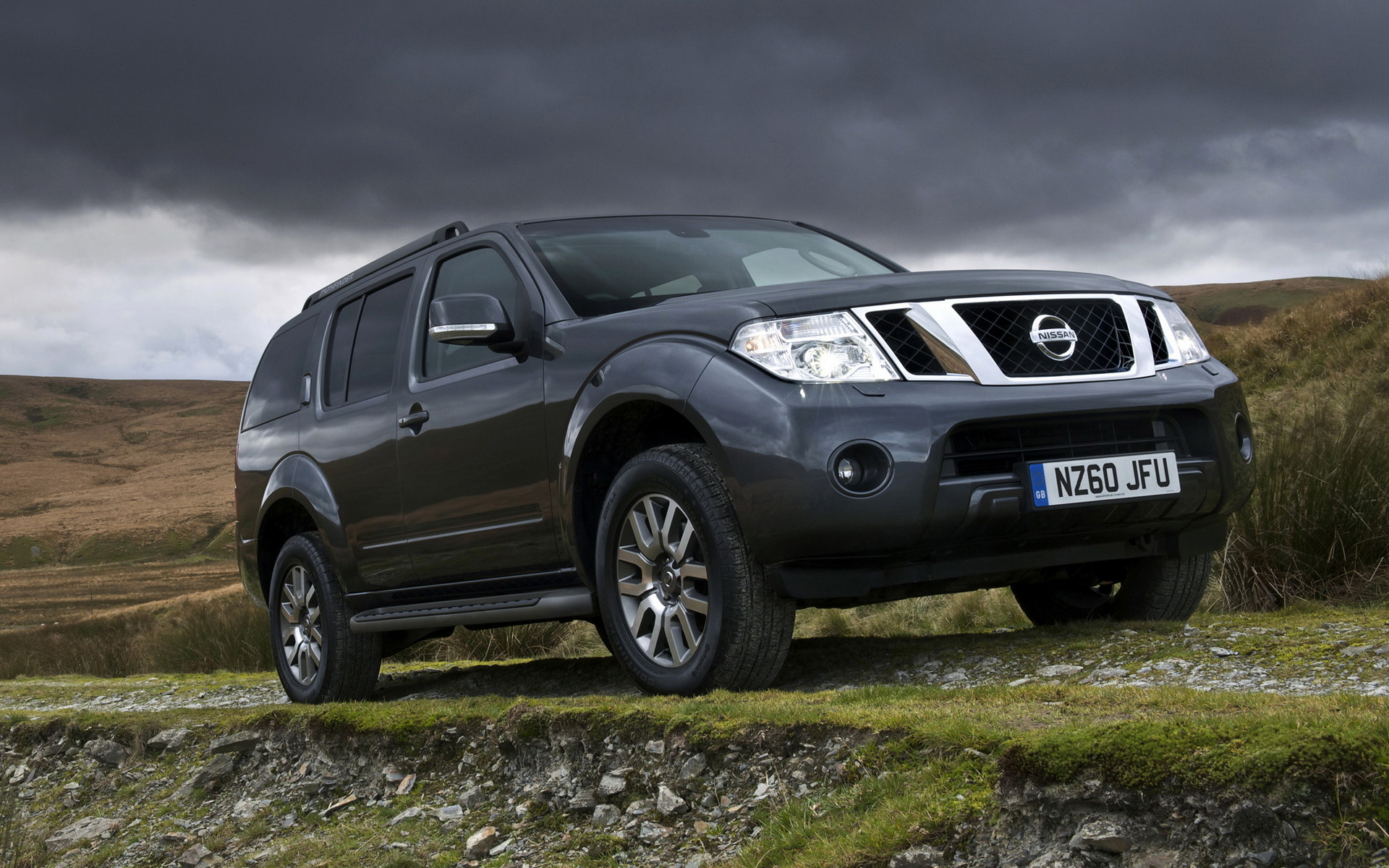 Nissan Pathfinder Wallpapers