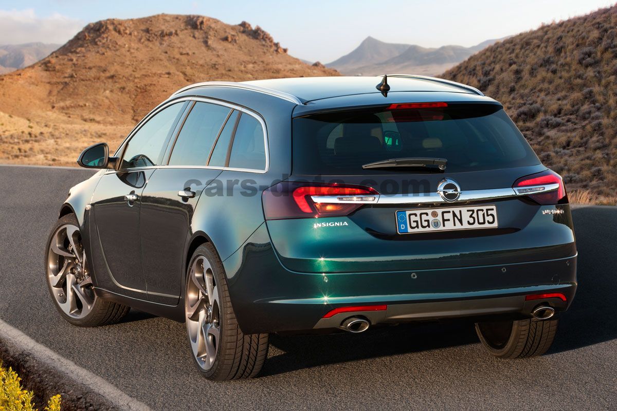 Opel Insignia Turbo X Country Tourer Wallpapers