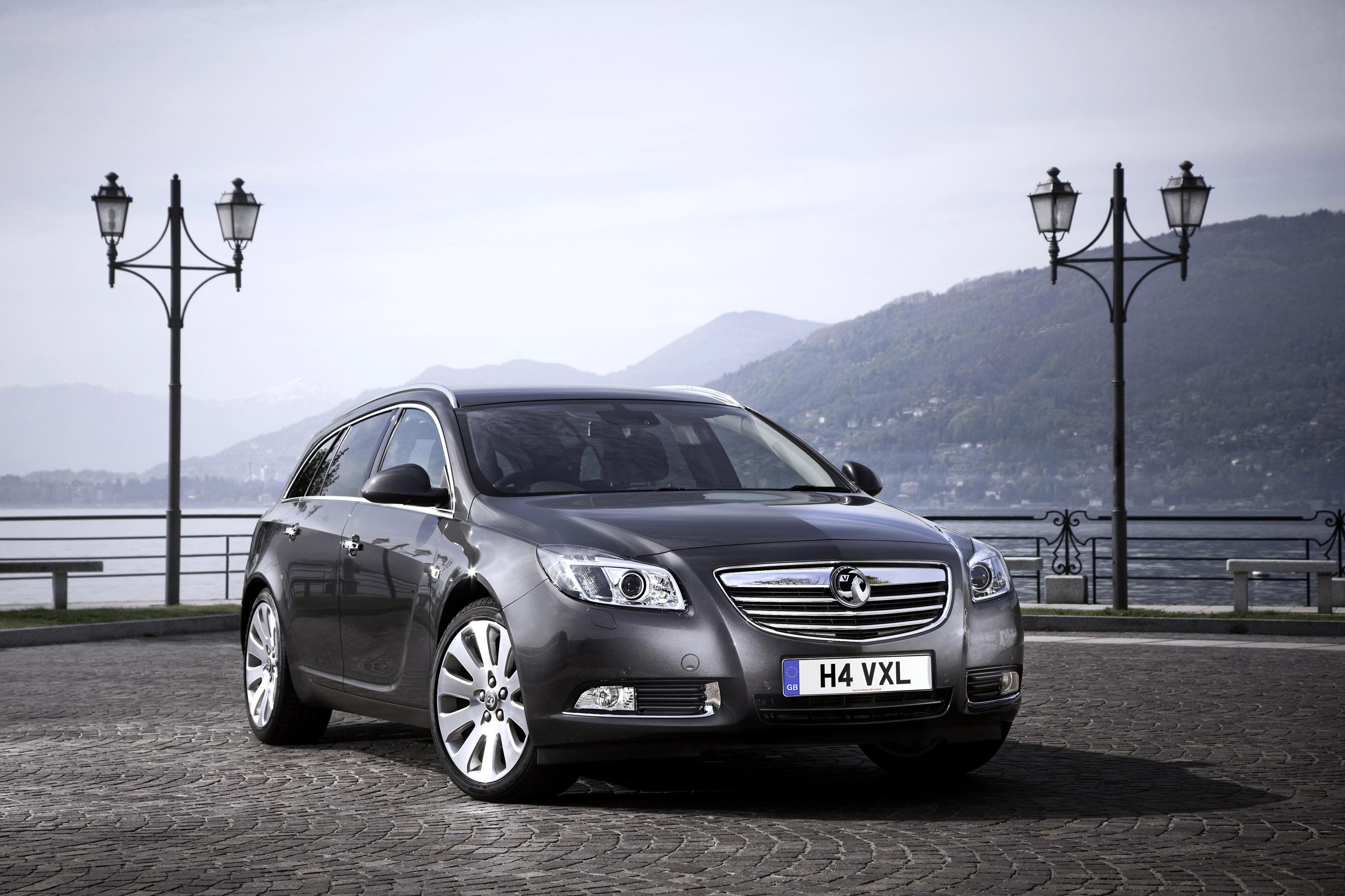 Opel Insignia Turbo X Country Tourer Wallpapers