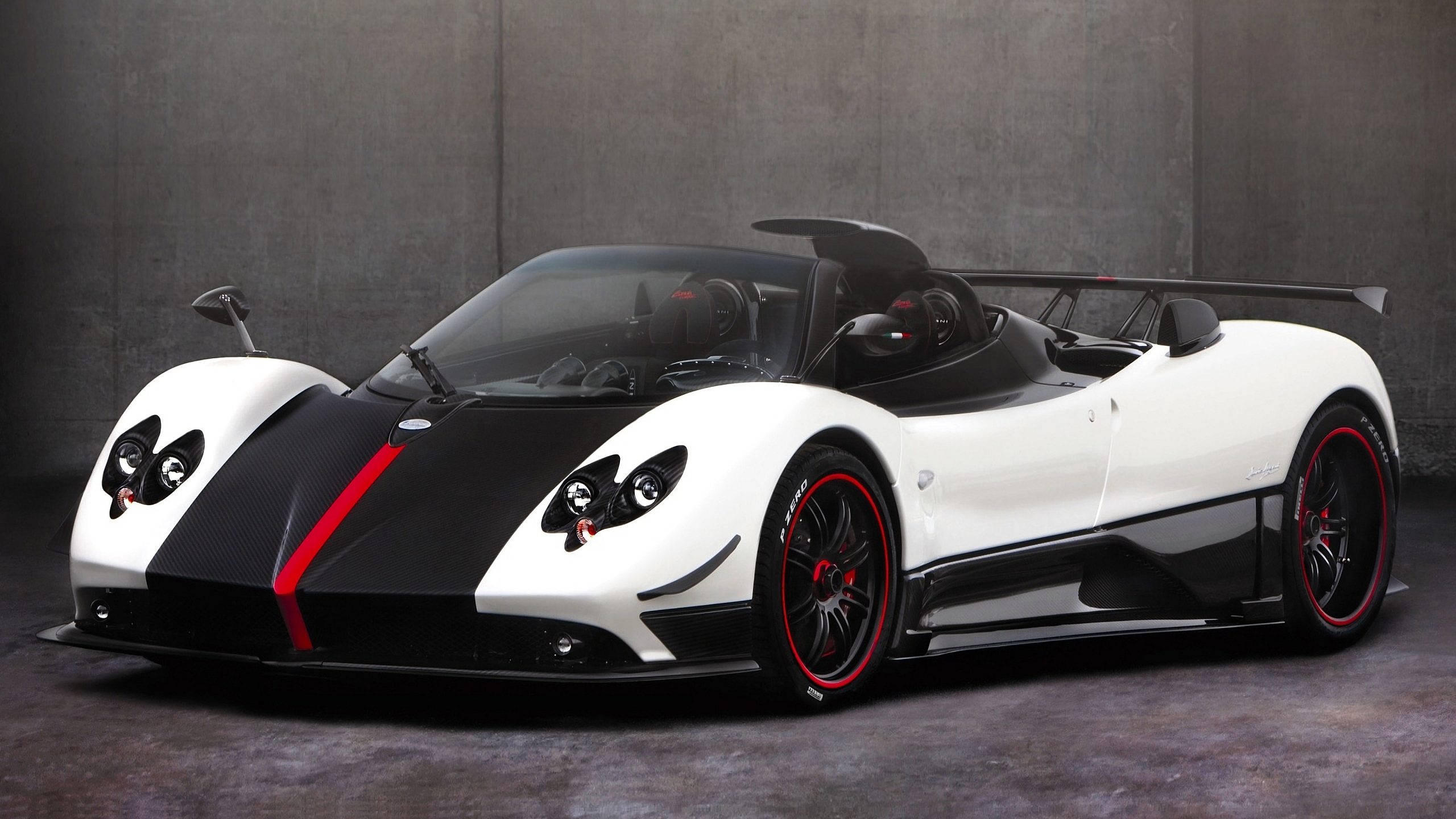 Pagani Zonda Cinque Wallpapers