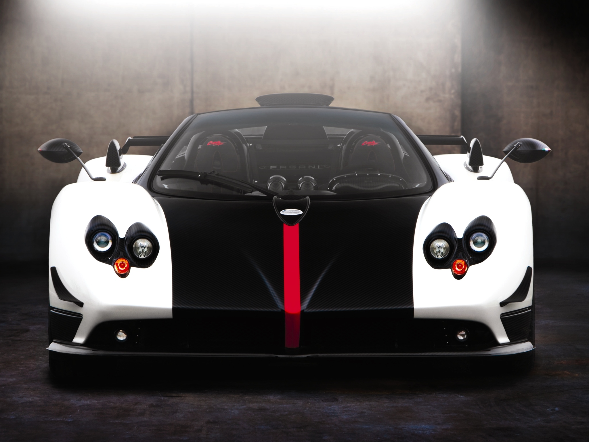 Pagani Zonda Cinque Wallpapers