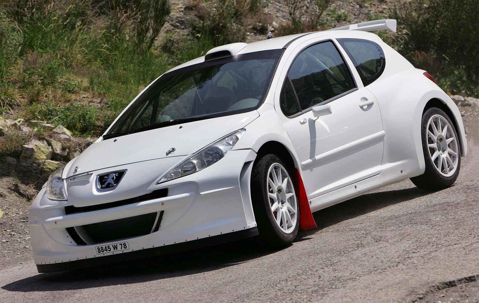 Peugeot 207 S2000 Wallpapers