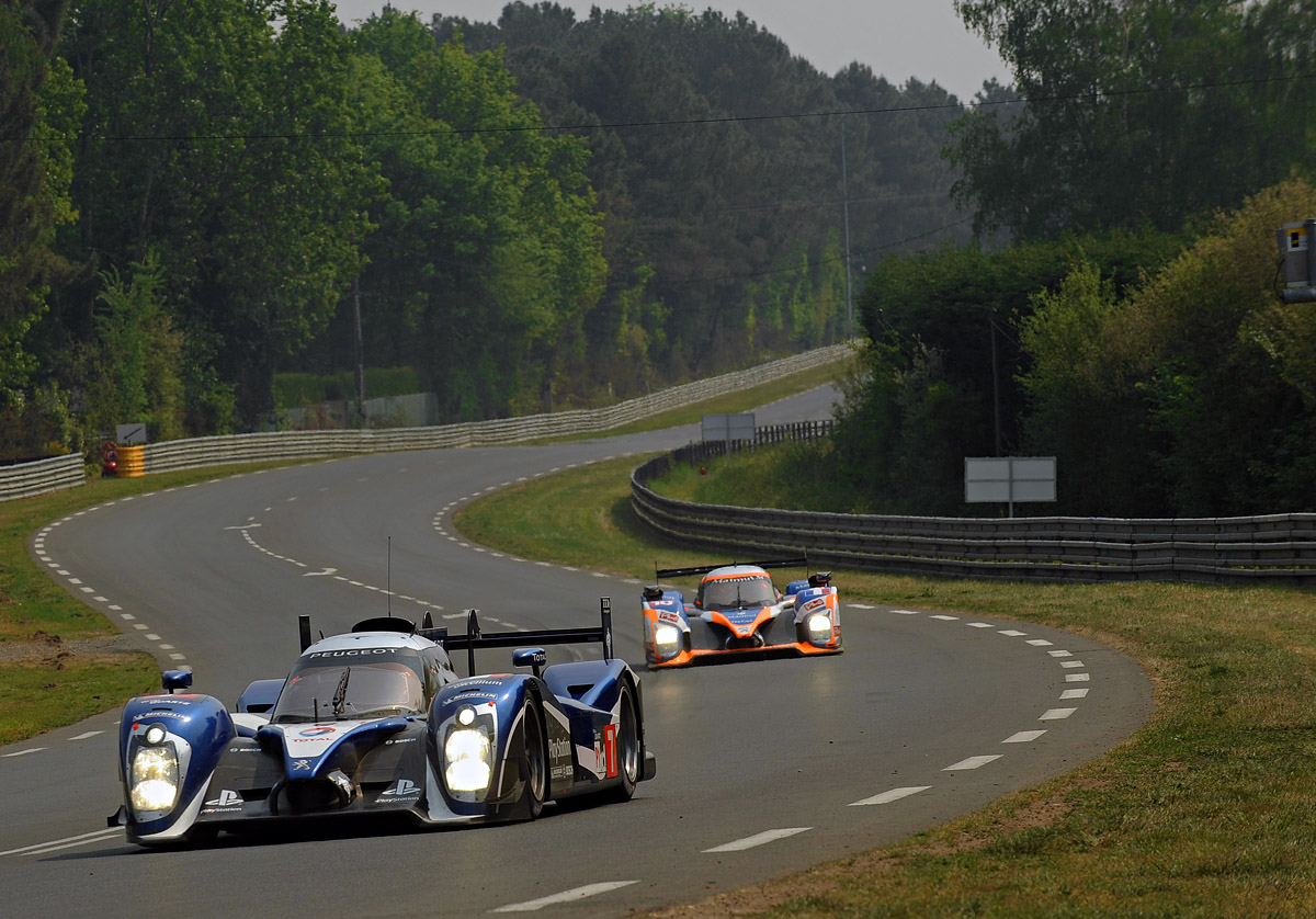 Peugeot 908 Hybrid4 Wallpapers