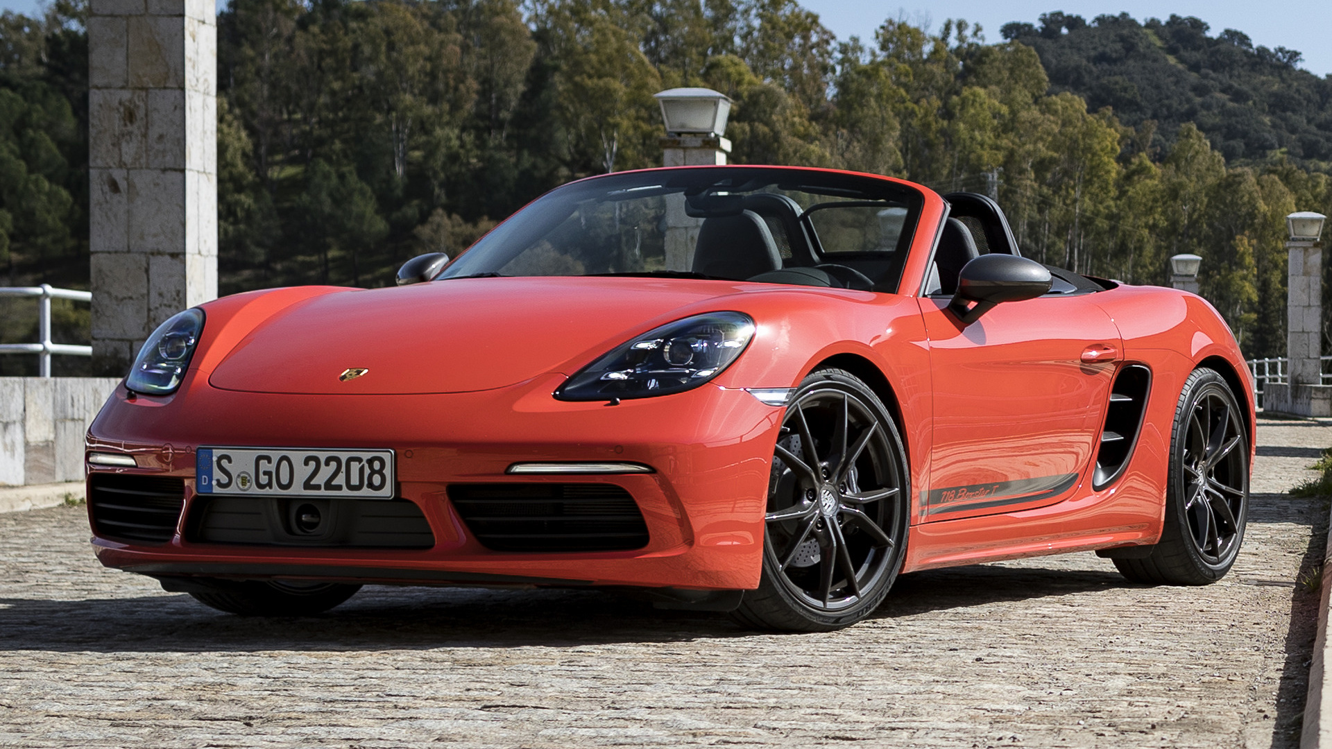 Porsche 718 Boxster T Wallpapers