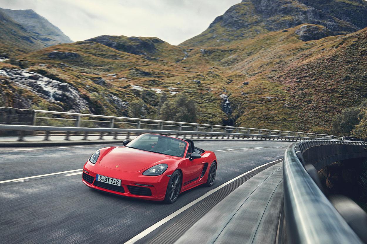 Porsche 718 Boxster T Wallpapers