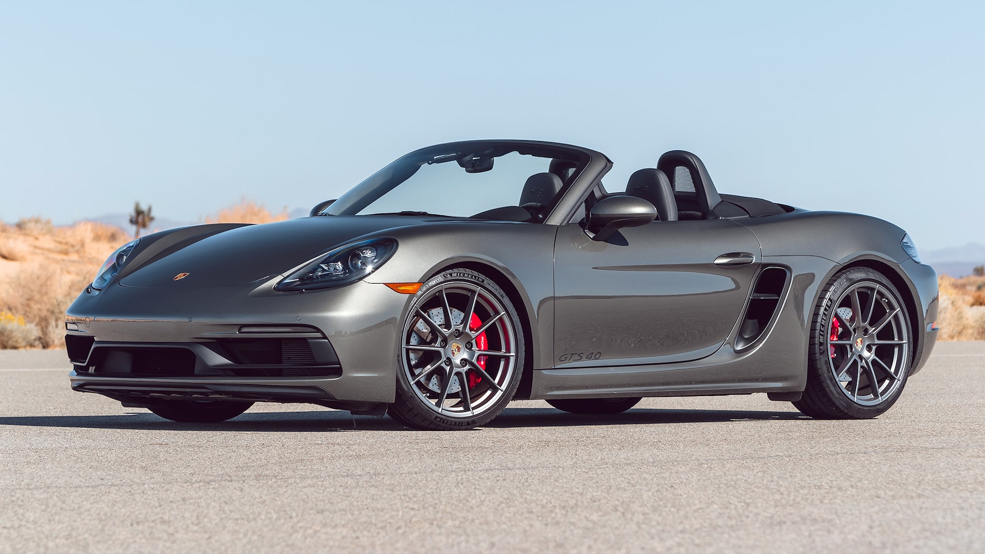 Porsche 718 Boxster T Wallpapers