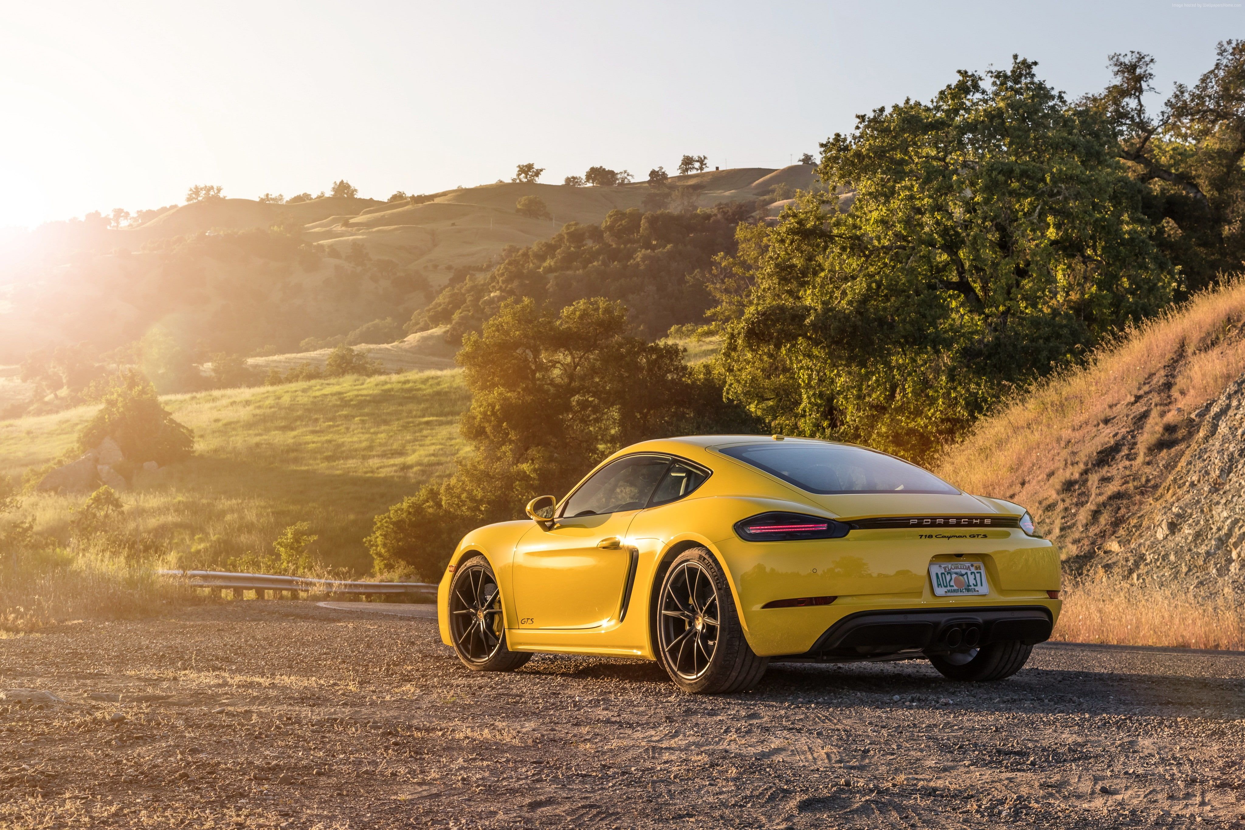 Porsche 718 Cayman Gts Wallpapers