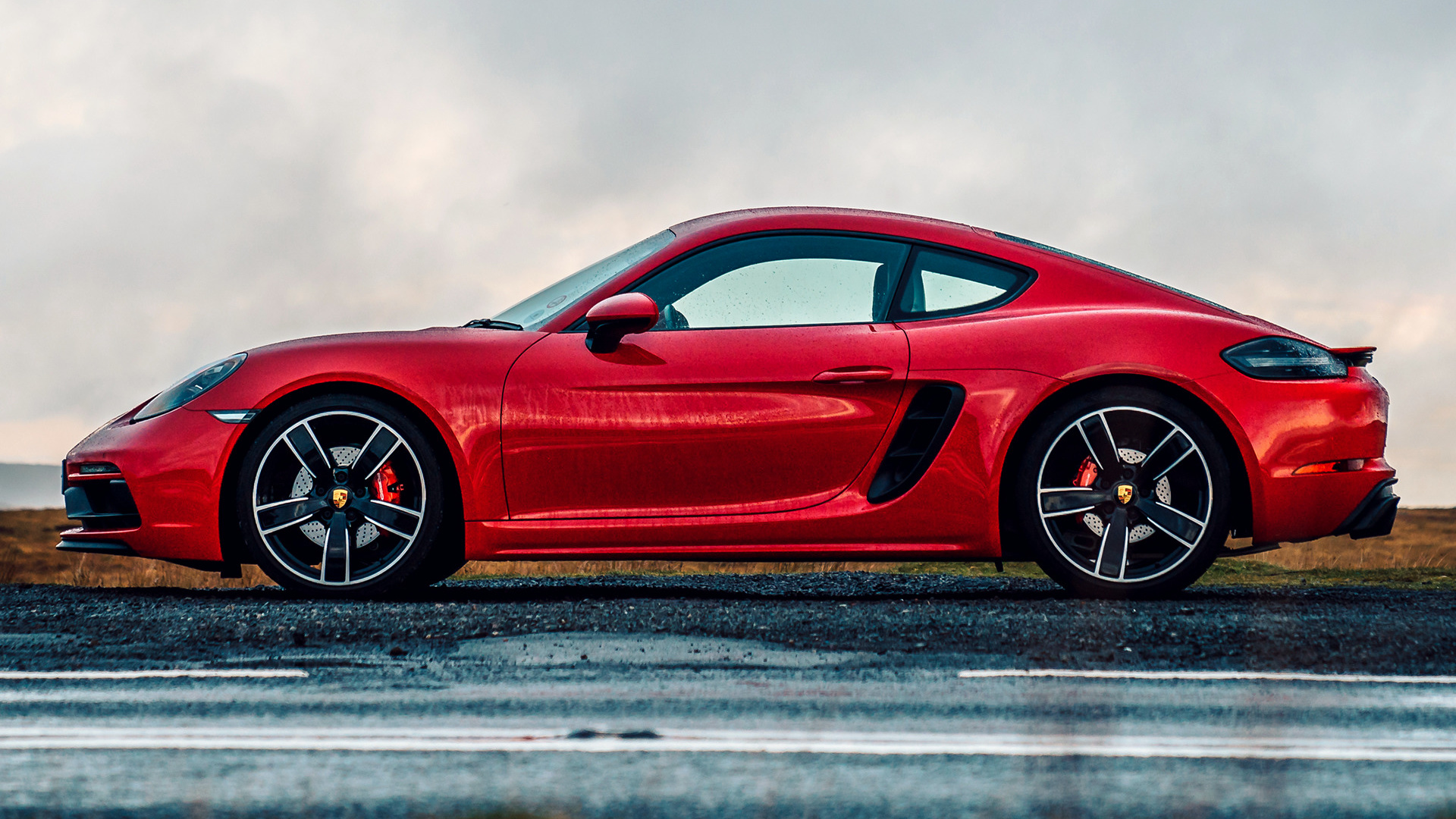 Porsche 718 Cayman Gts Wallpapers