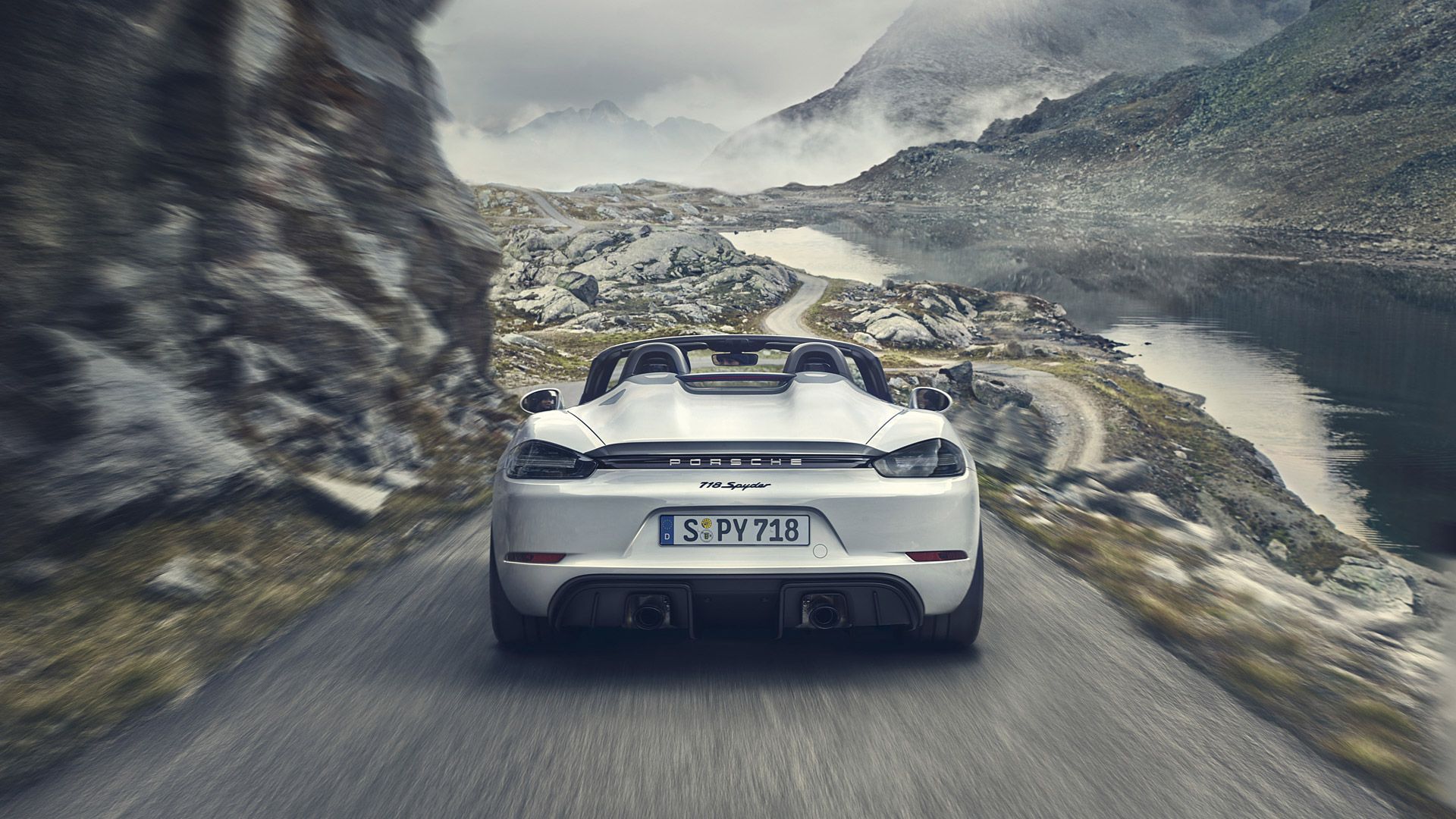 Porsche 718 Spyder Wallpapers