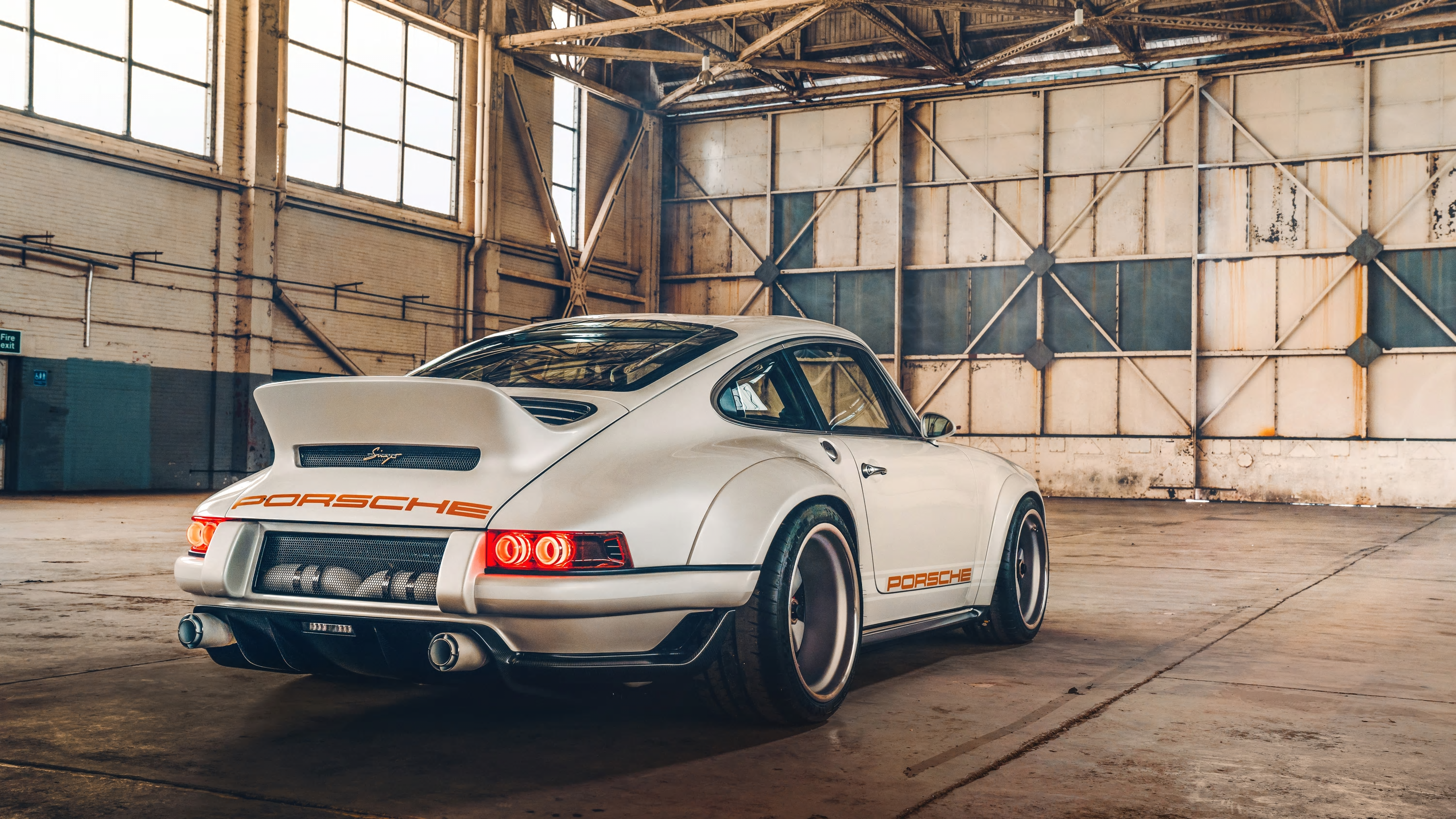 Porsche 911 Dls Wallpapers