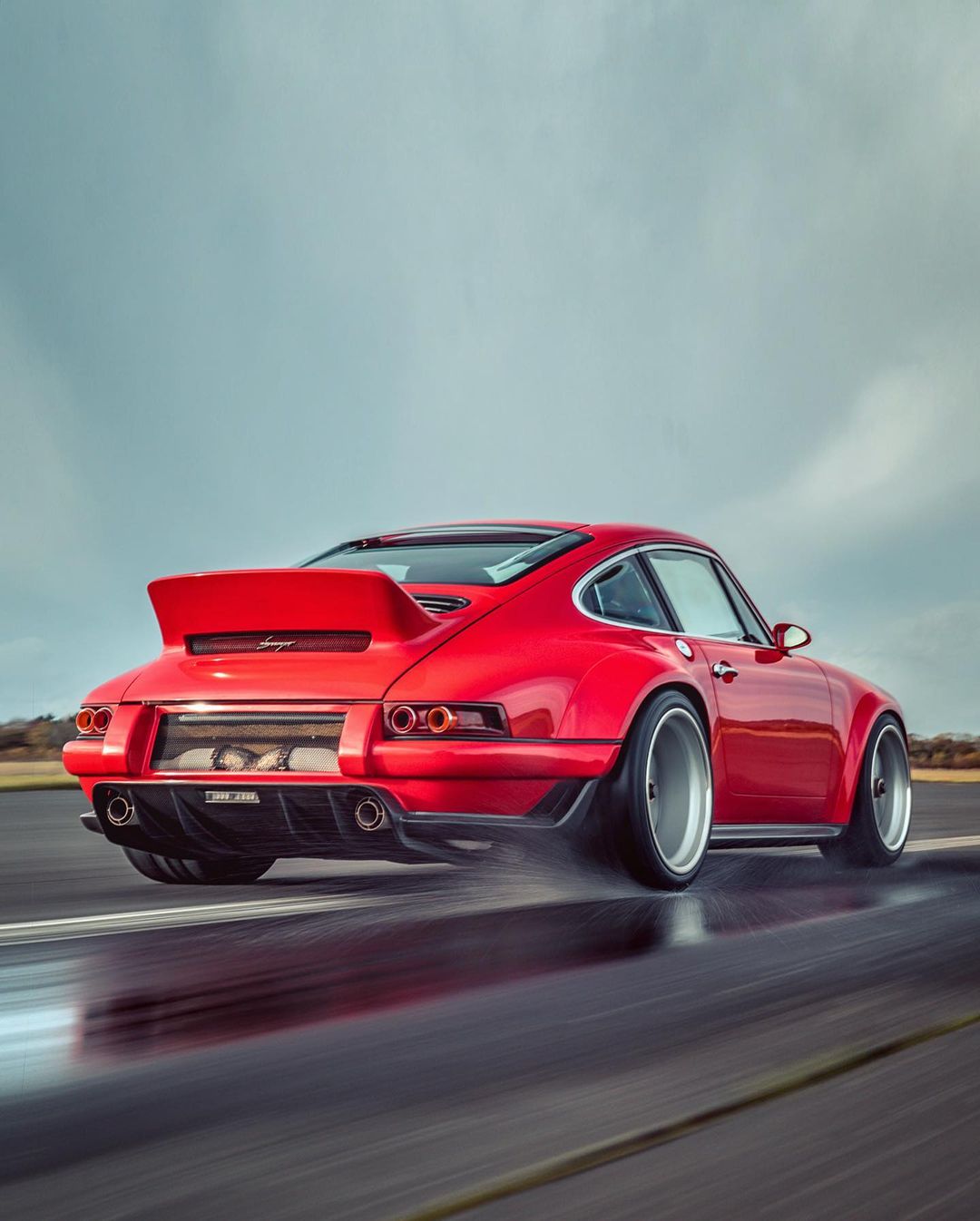 Porsche 911 Dls Wallpapers