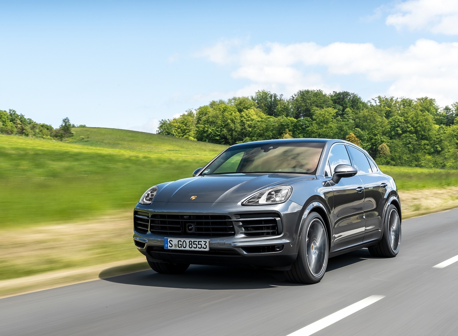 Porsche Cayenne 2020 Coupe Wallpapers