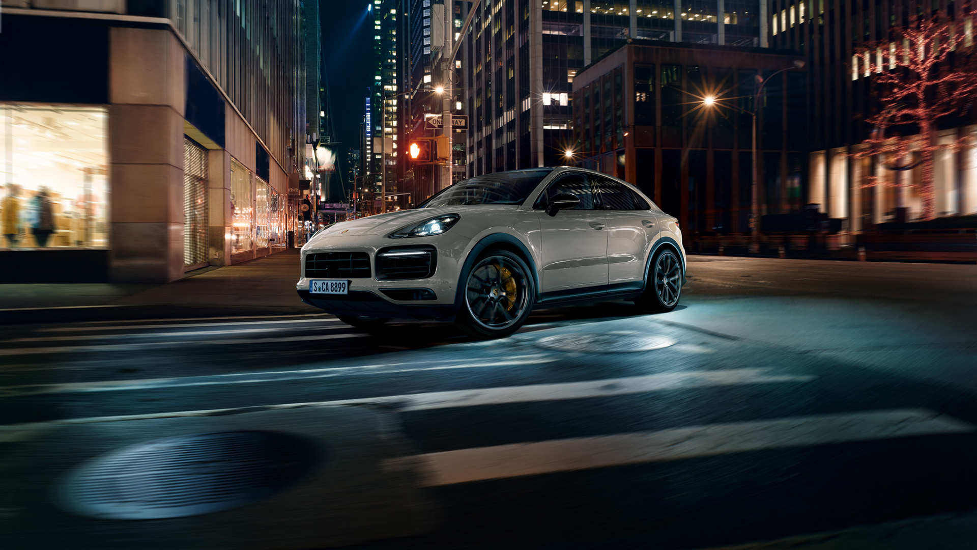 Porsche Cayenne E-Hybrid Wallpapers