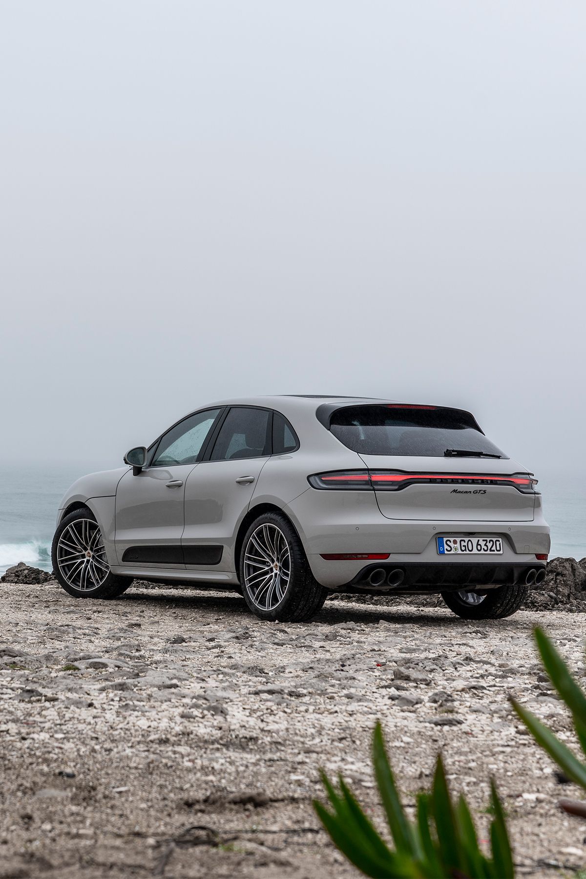 Porsche Macan S Wallpapers