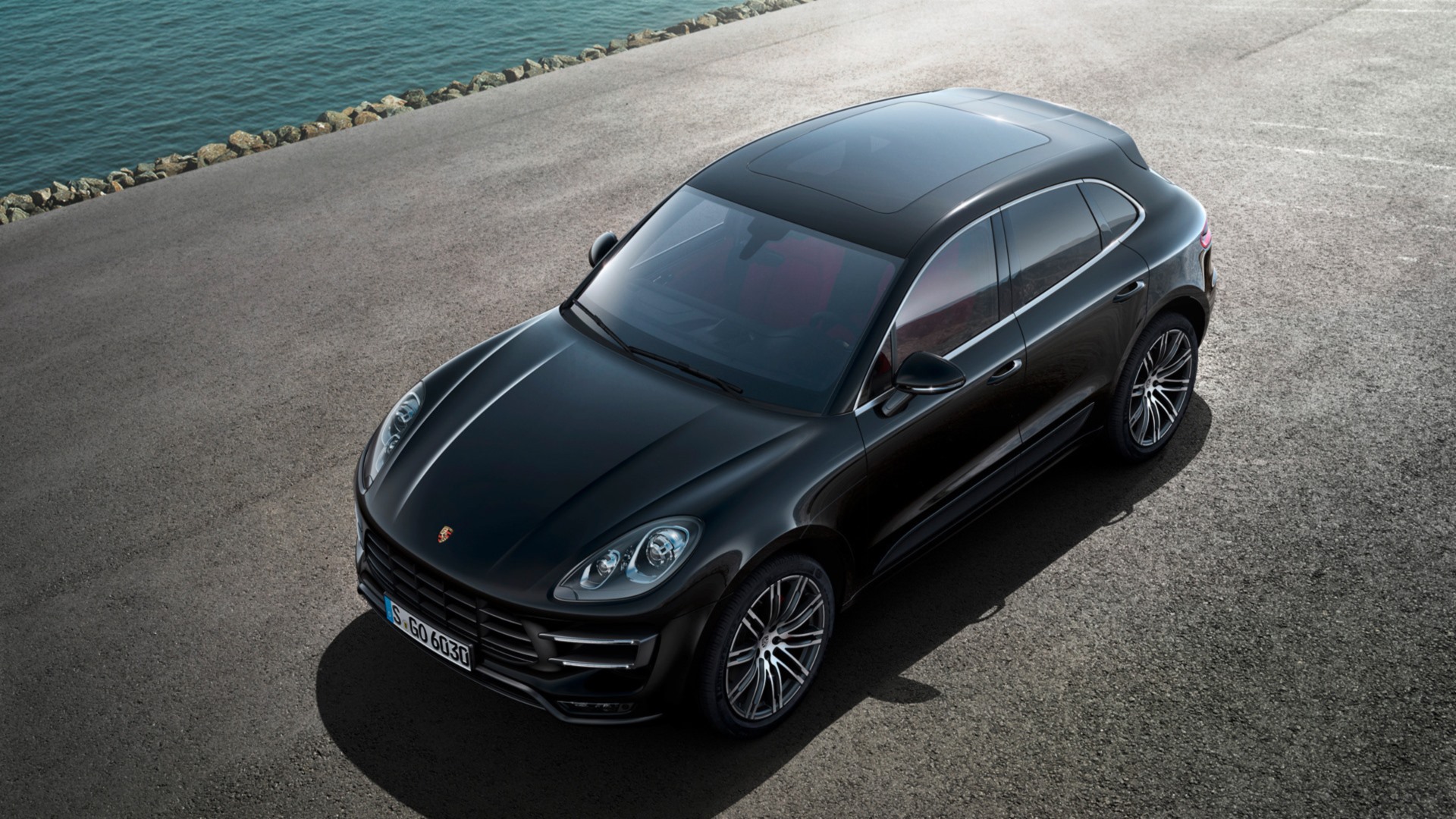 Porsche Macan S Wallpapers