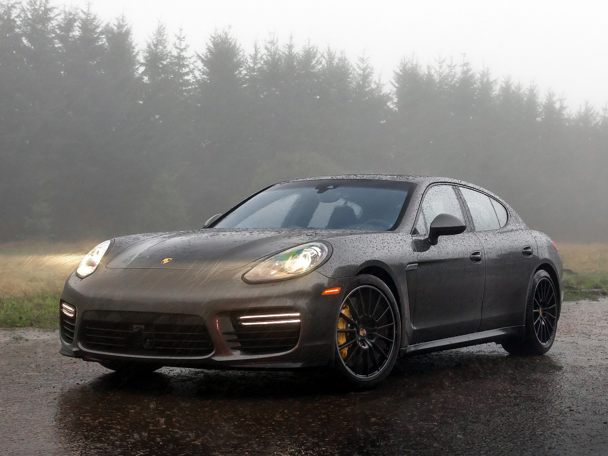 Porsche Panamera Gts Wallpapers