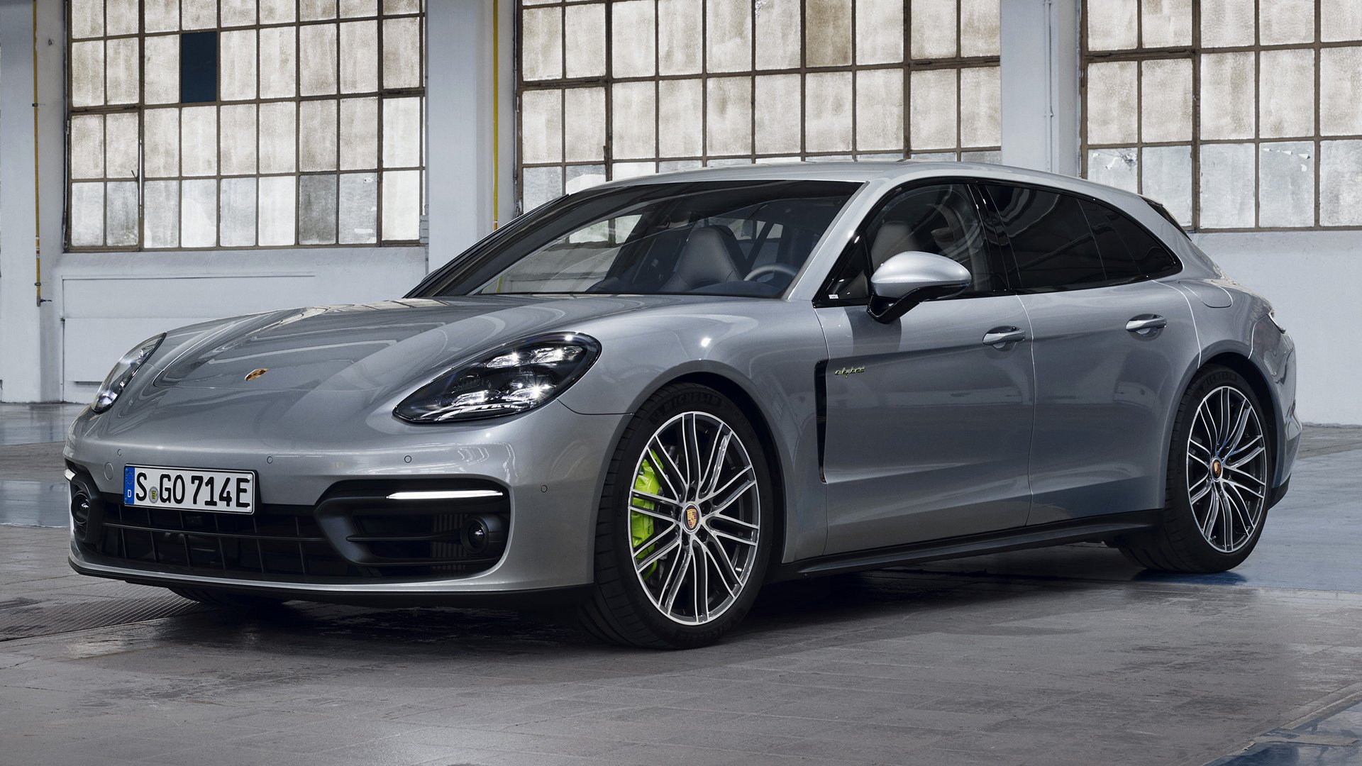 Porsche Panamera S E-Hybrid Wallpapers