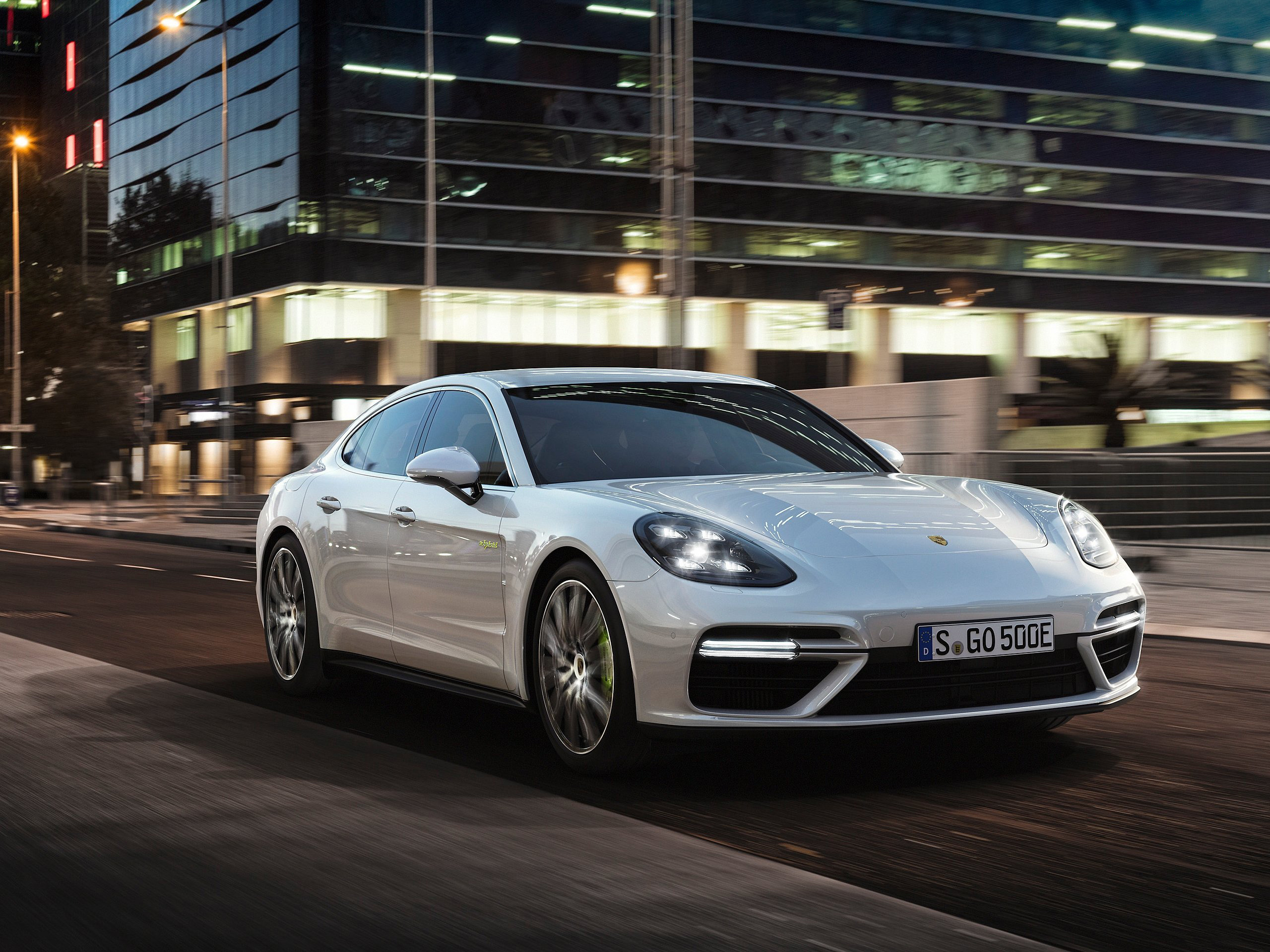 Porsche Panamera S E-Hybrid Wallpapers