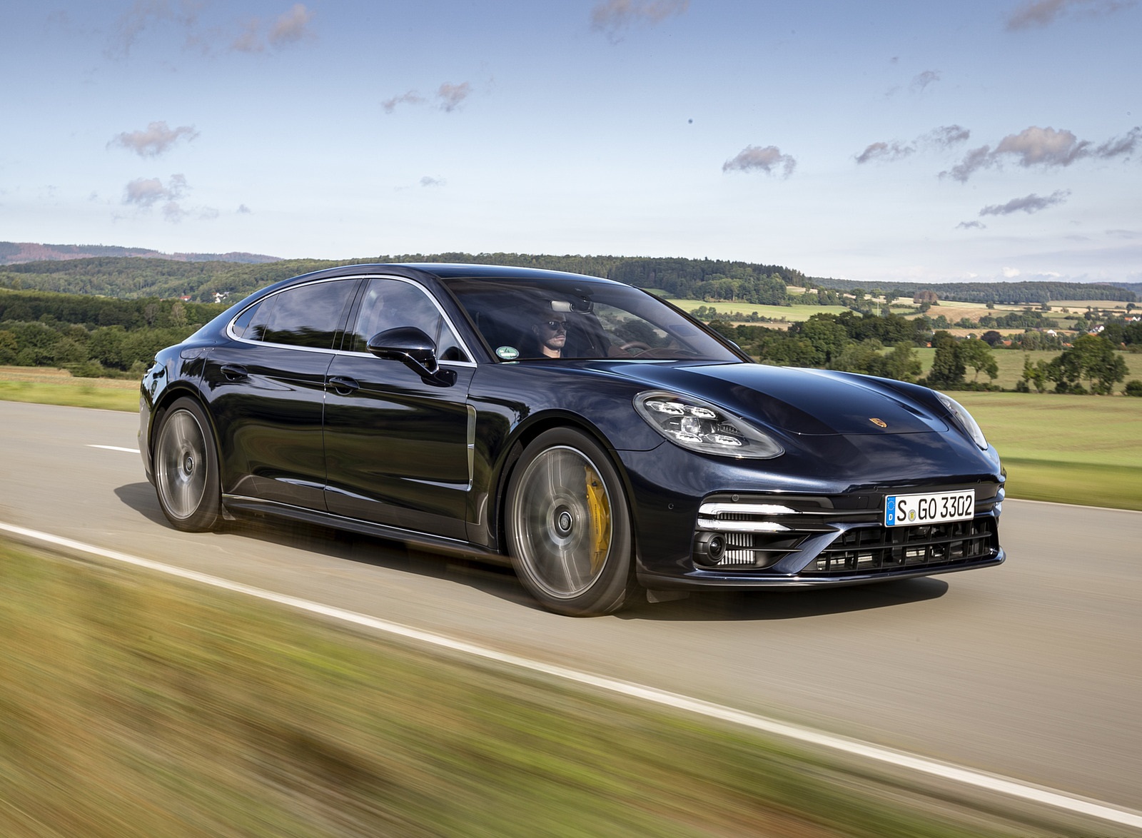 Porsche Panamera Turbo S Executive Exclusive Series Wallpapers