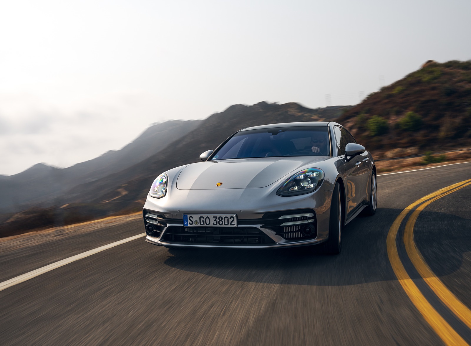 Porsche Panamera Turbo S Sport Turismo Wallpapers