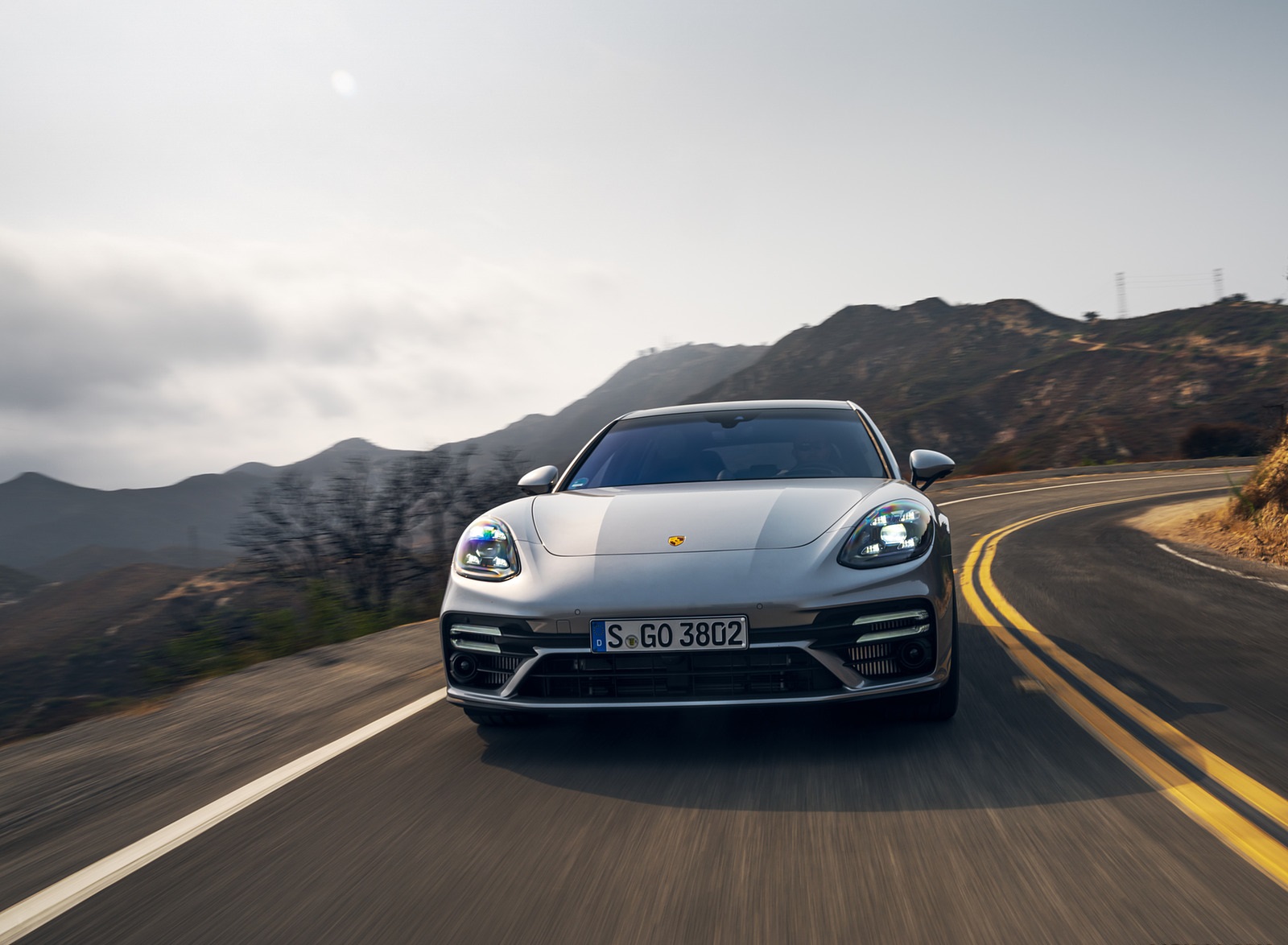 Porsche Panamera Turbo S Sport Turismo Wallpapers