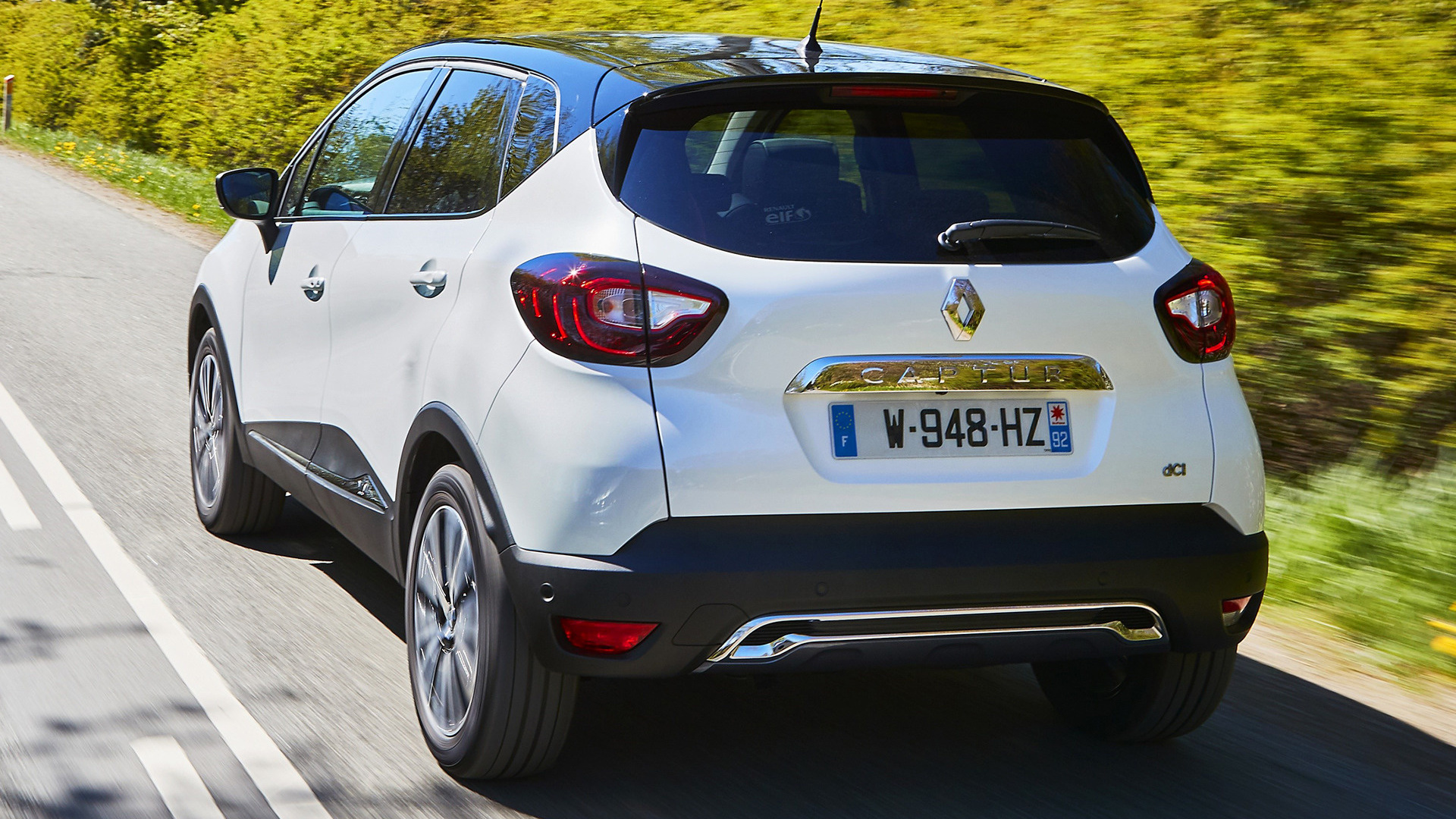 Renault Captur Initiale Paris Wallpapers