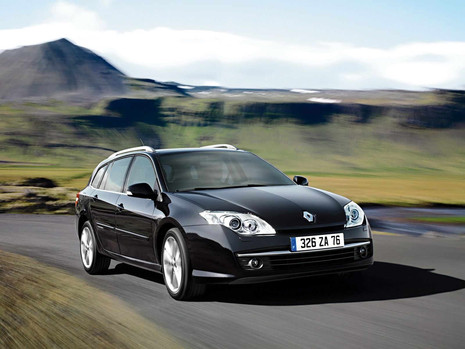 Renault Laguna Wallpapers