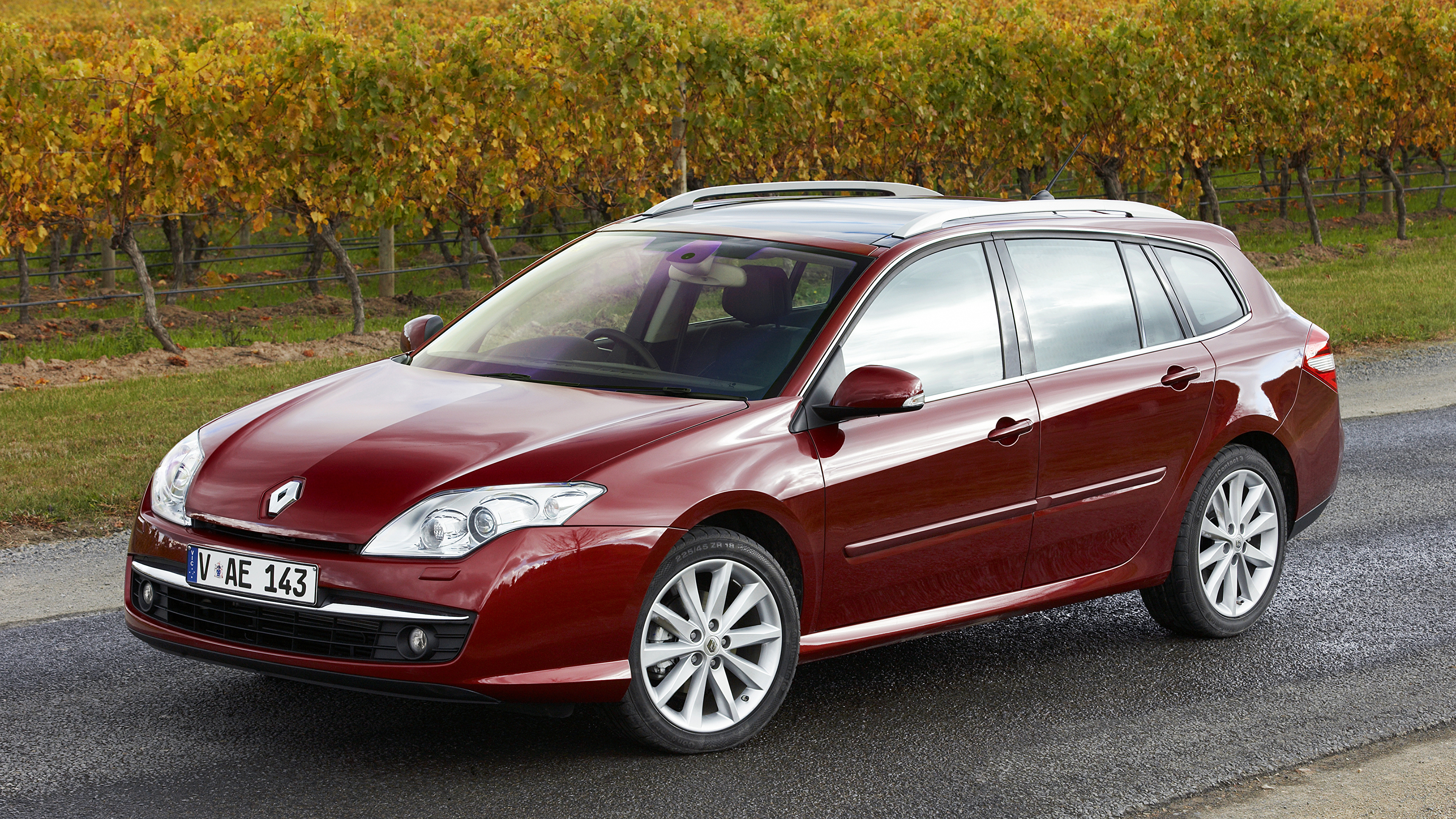 Renault Laguna Wallpapers