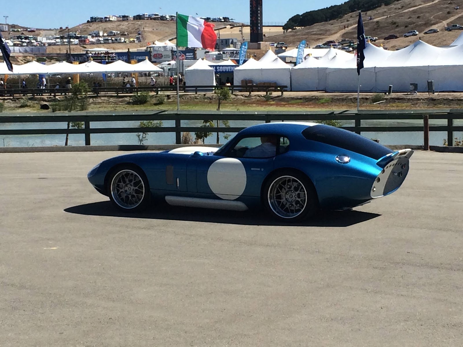 Renovo Coupe Wallpapers