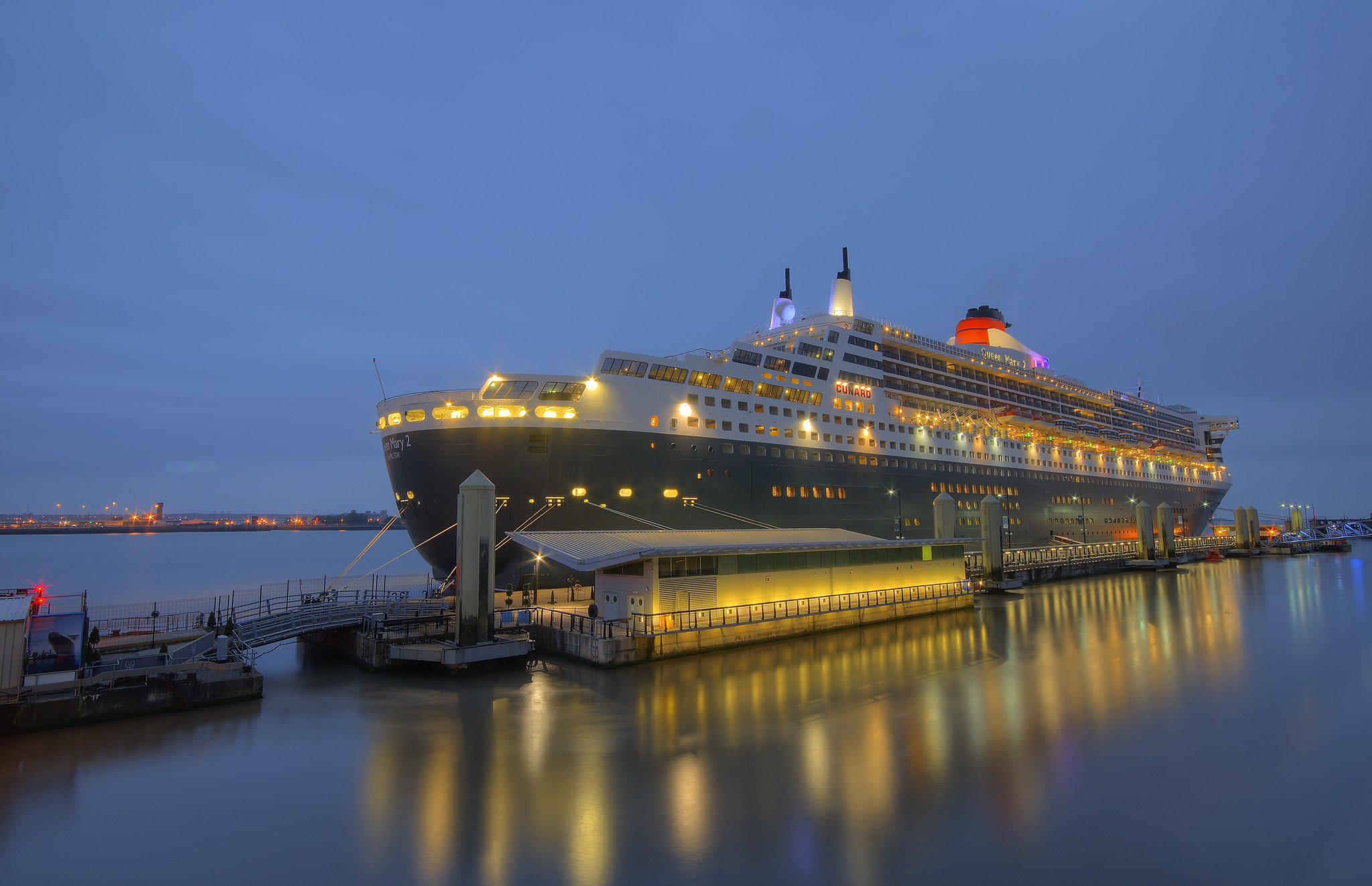 Rms Queen Mary 2 Wallpapers