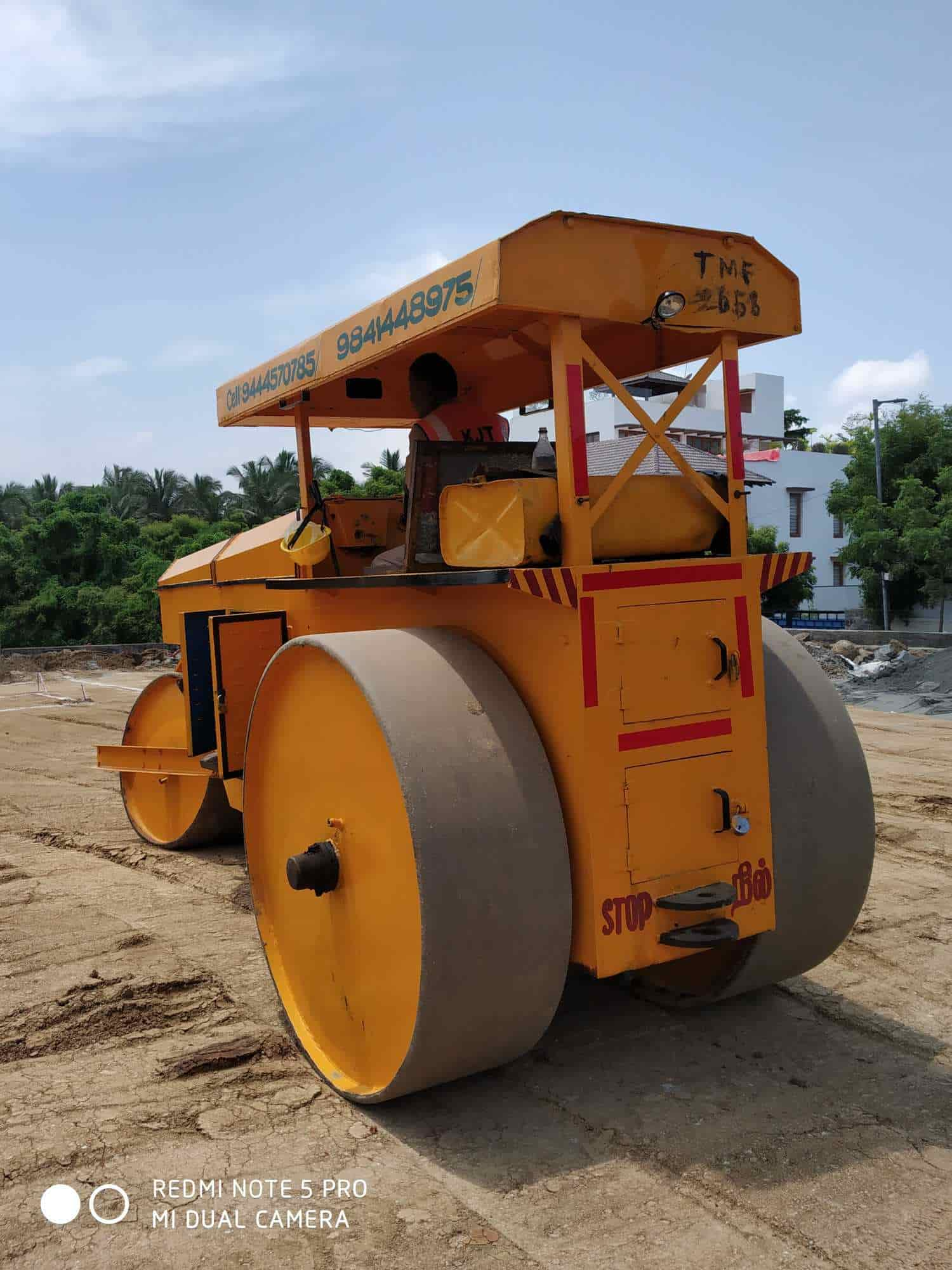 Road Roller Wallpapers