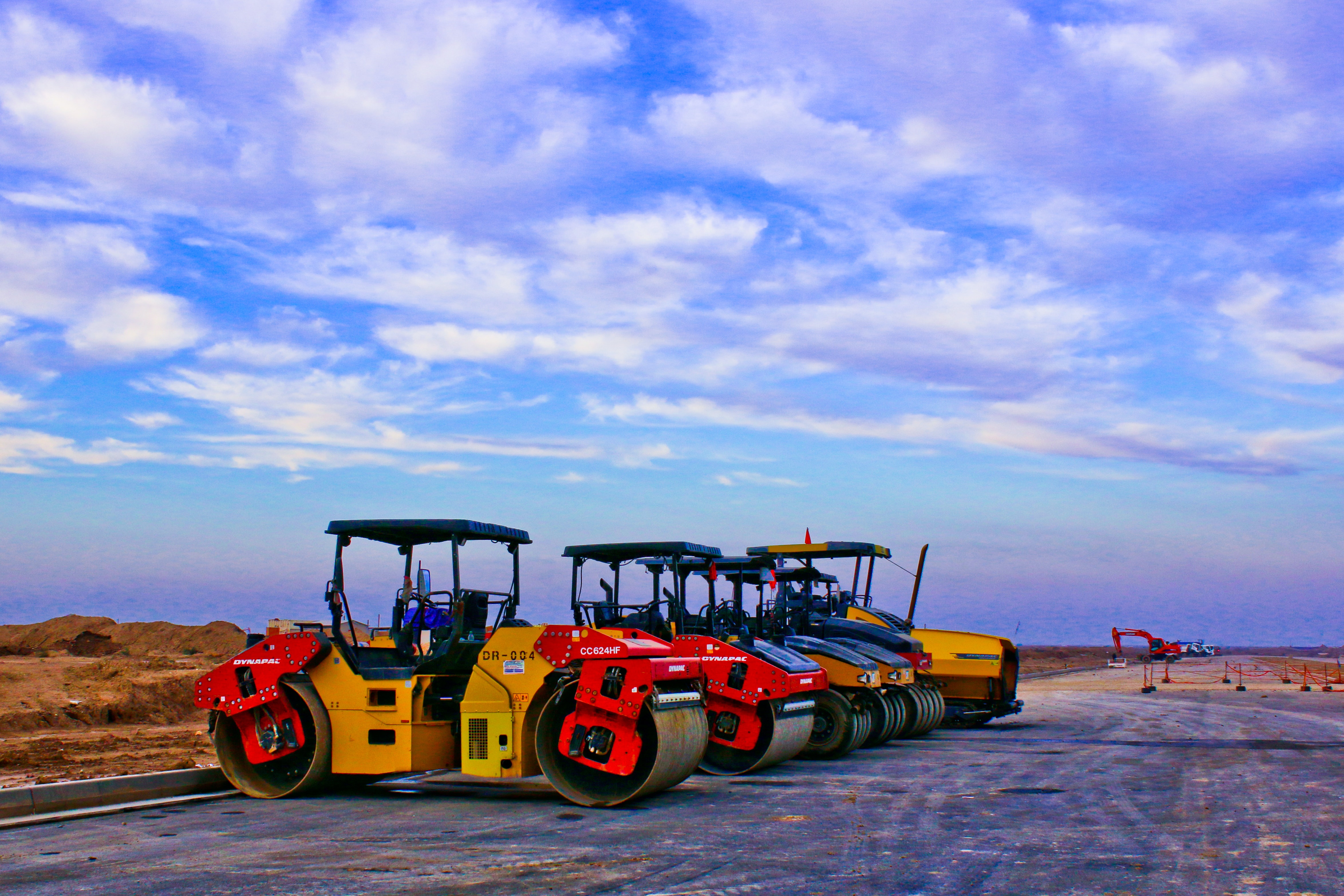 Road Roller Wallpapers