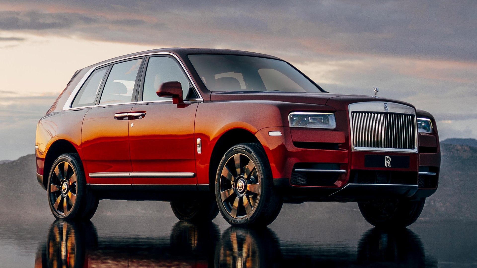 Rolls Royce Cullinan Wallpapers