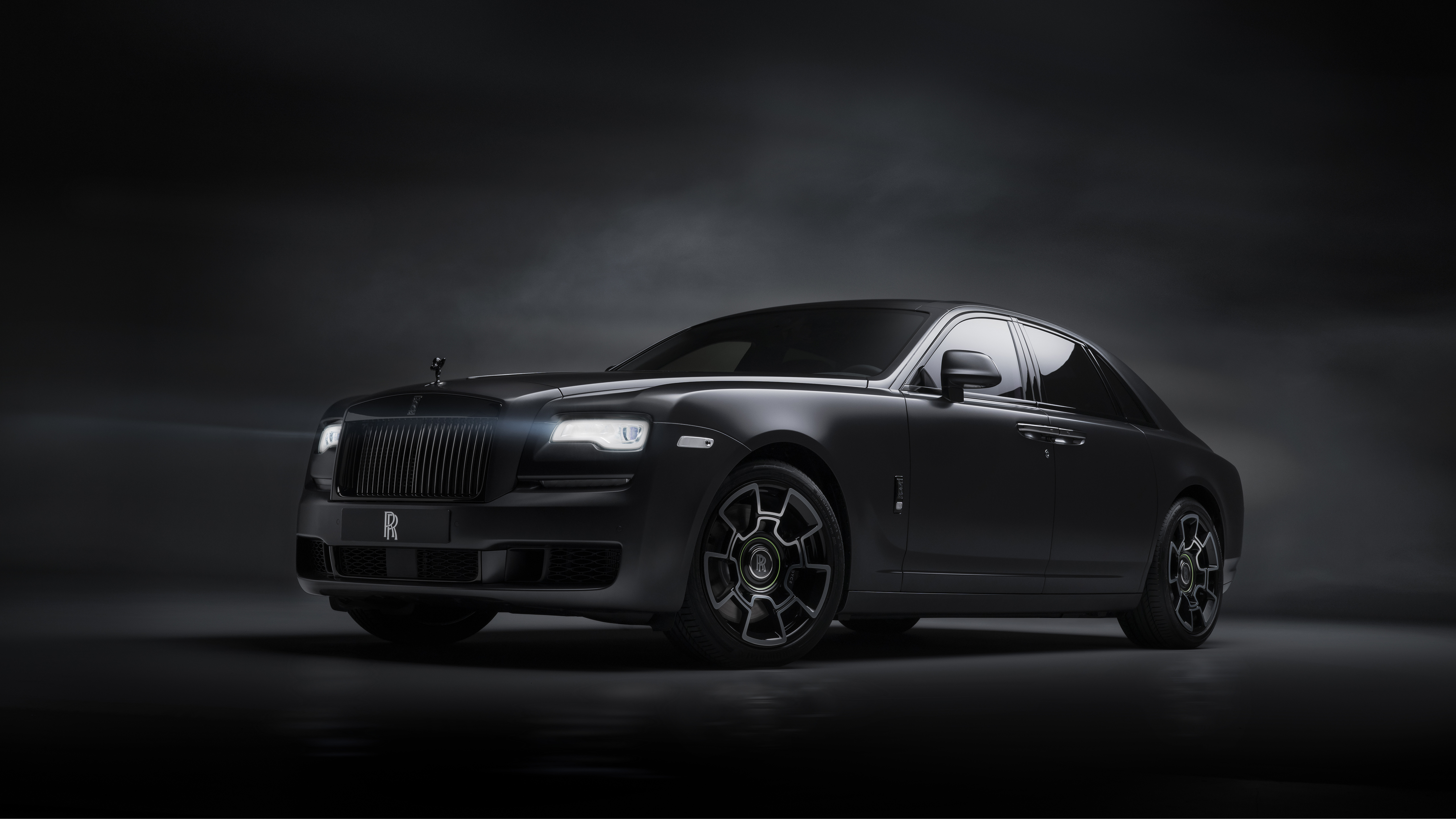 Rolls-Royce Ghost Wallpapers