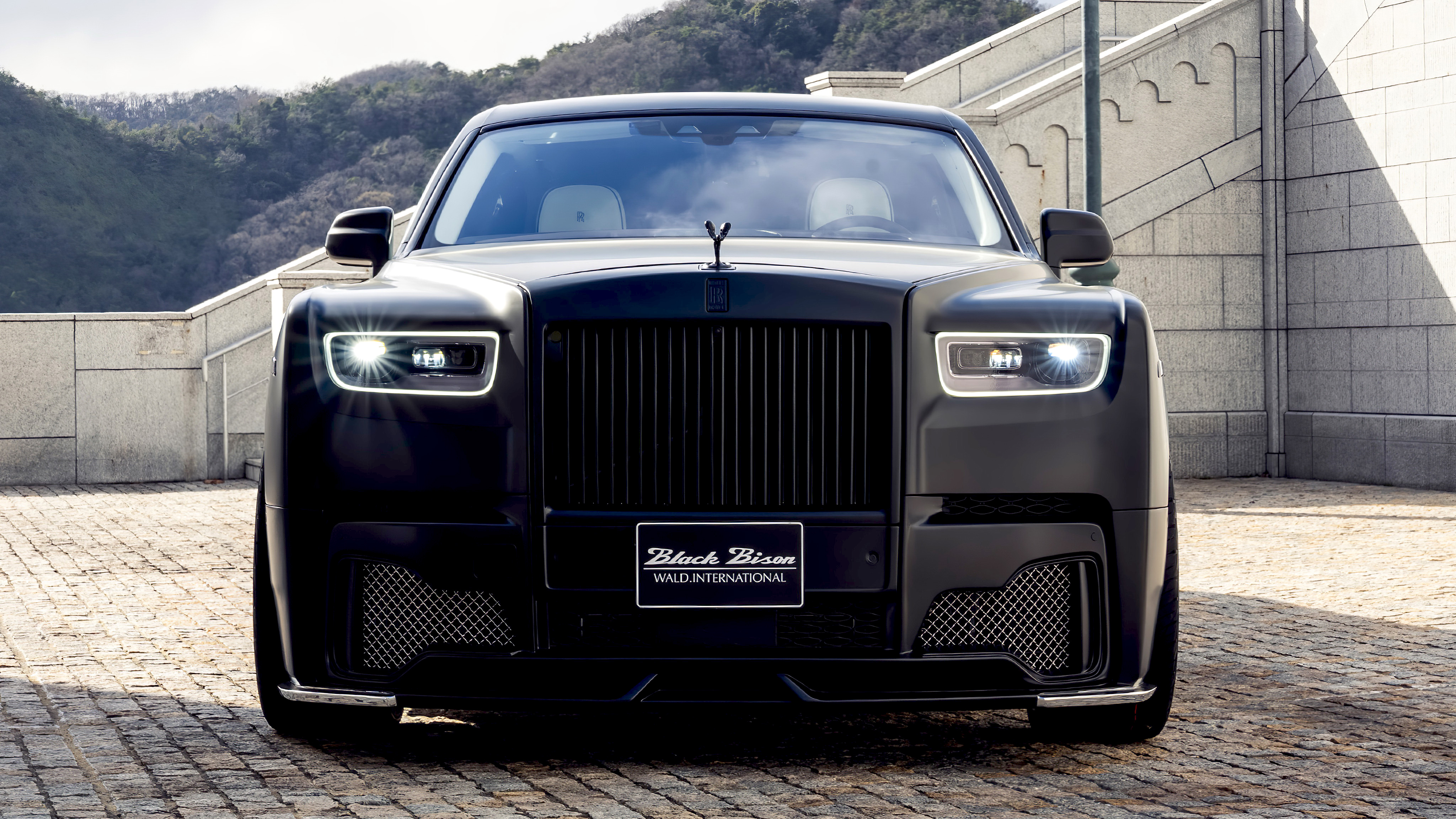 Rolls-Royce Phantom Coupe Wallpapers