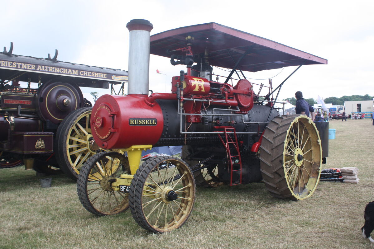 Russell Steam Tractor Wallpapers