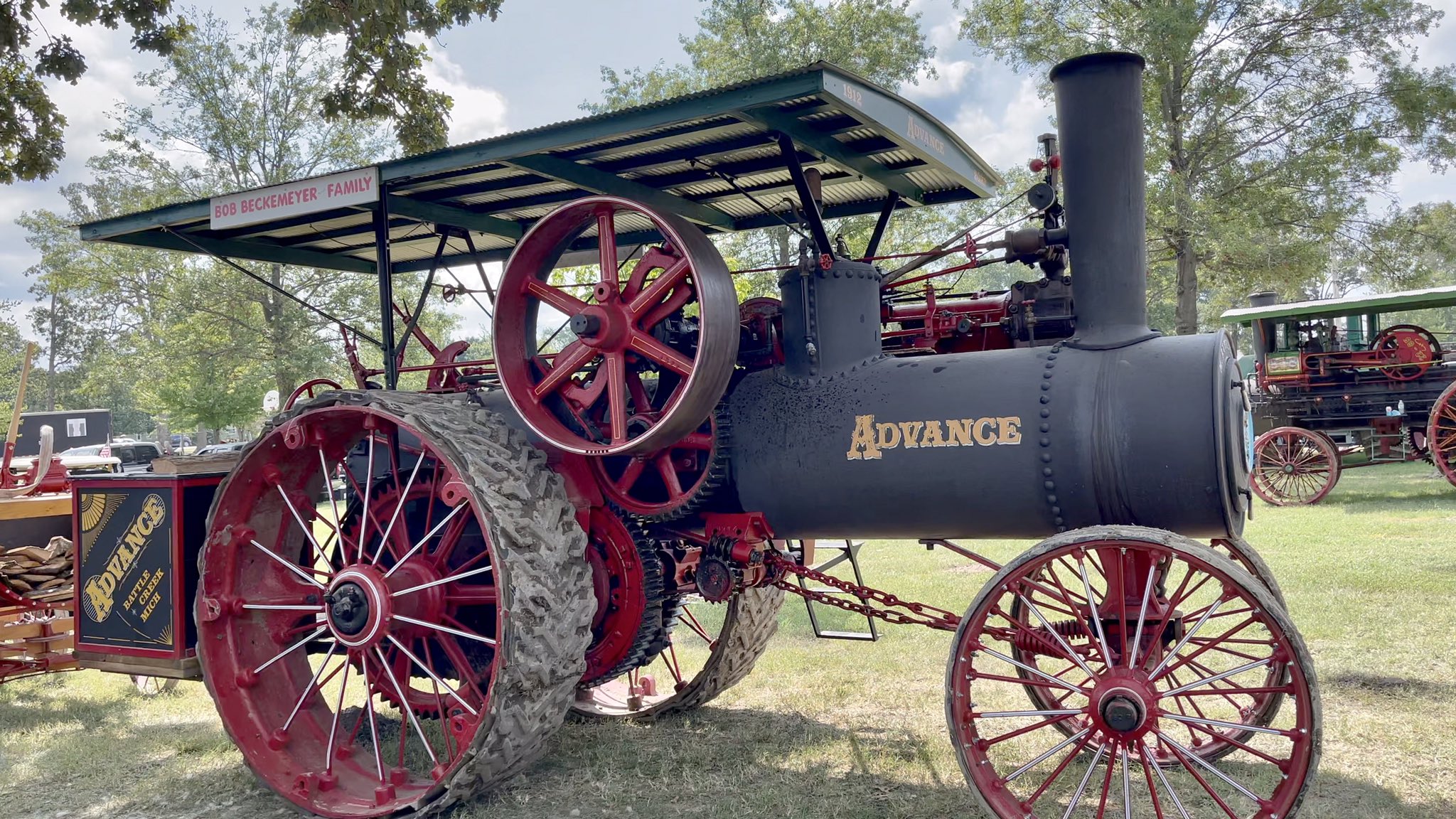 Russell Steam Tractor Wallpapers