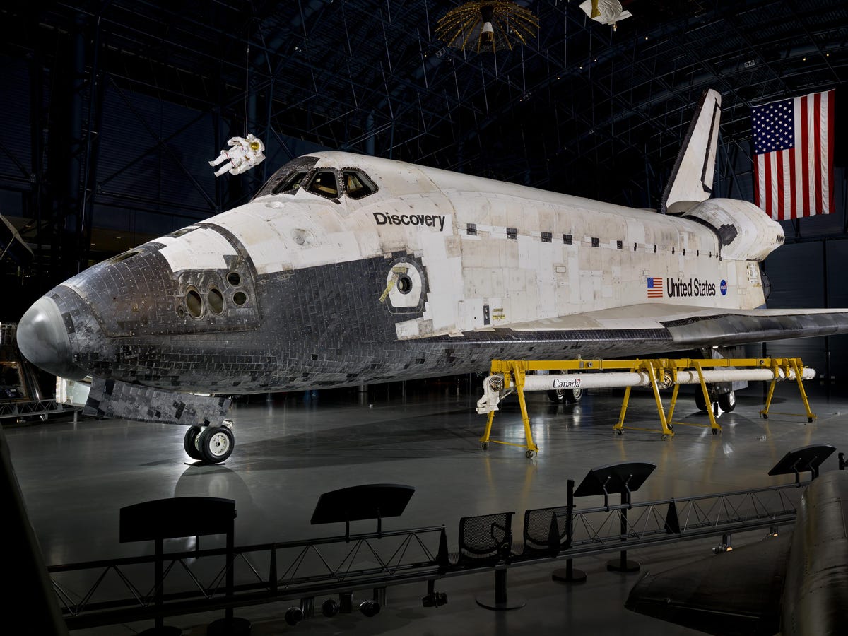 Space Shuttle Discovery Wallpapers