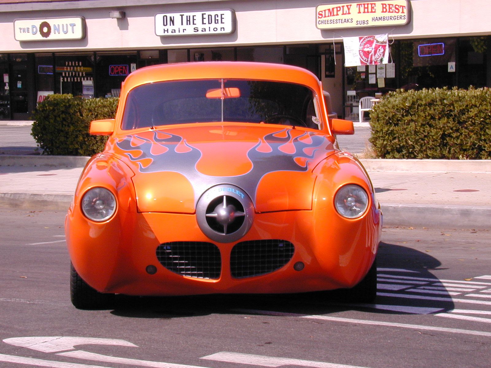 Studebaker Commander "Bullet Nose" Wallpapers