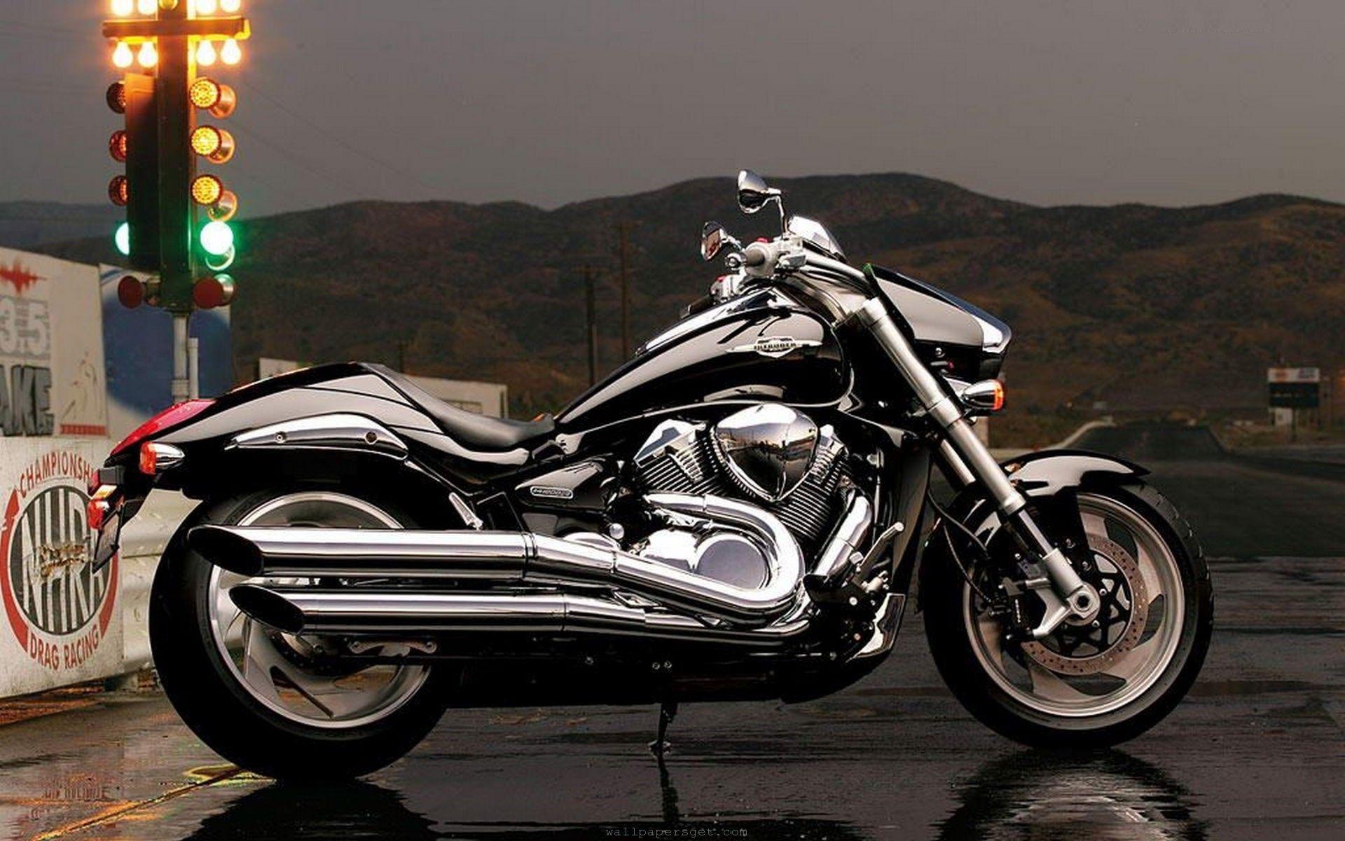 Suzuki Intruder Wallpapers