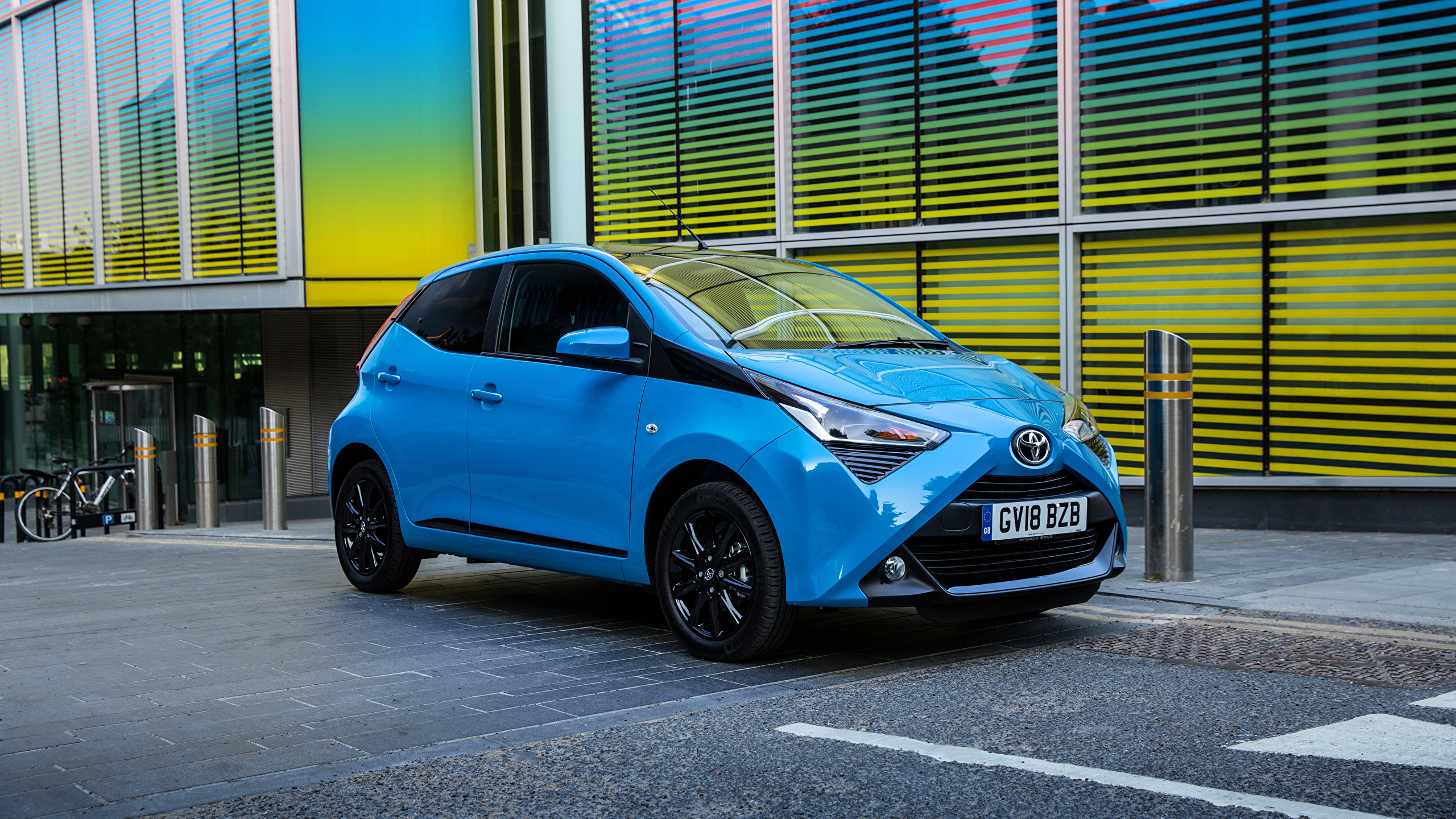 Toyota Aygo Wallpapers