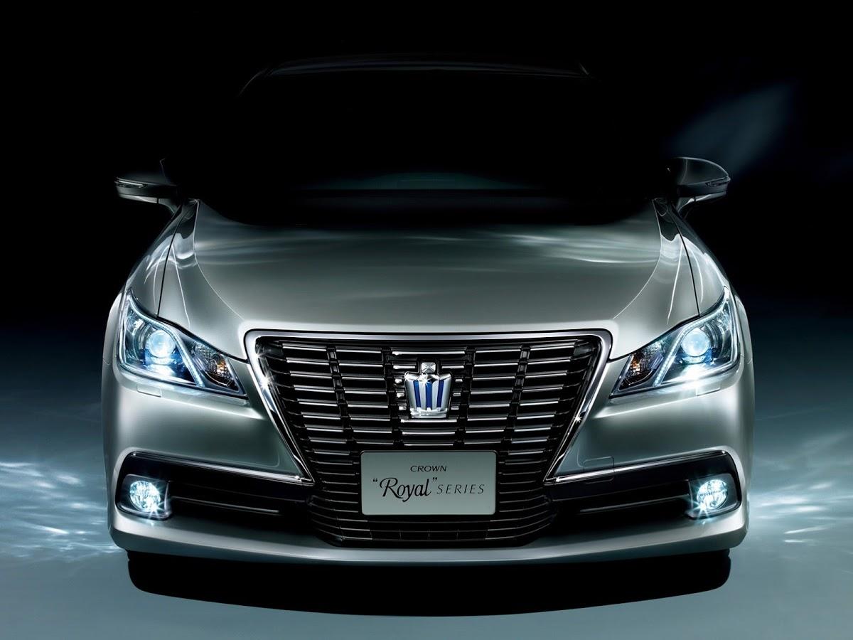 Toyota Crown Royal Saloon Wallpapers