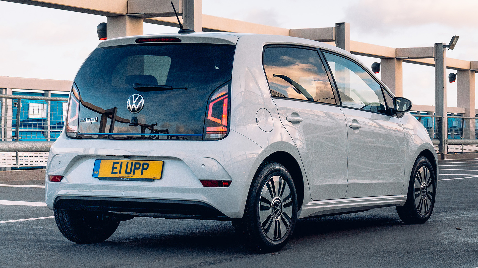 Volkswagen E-Up! Wallpapers