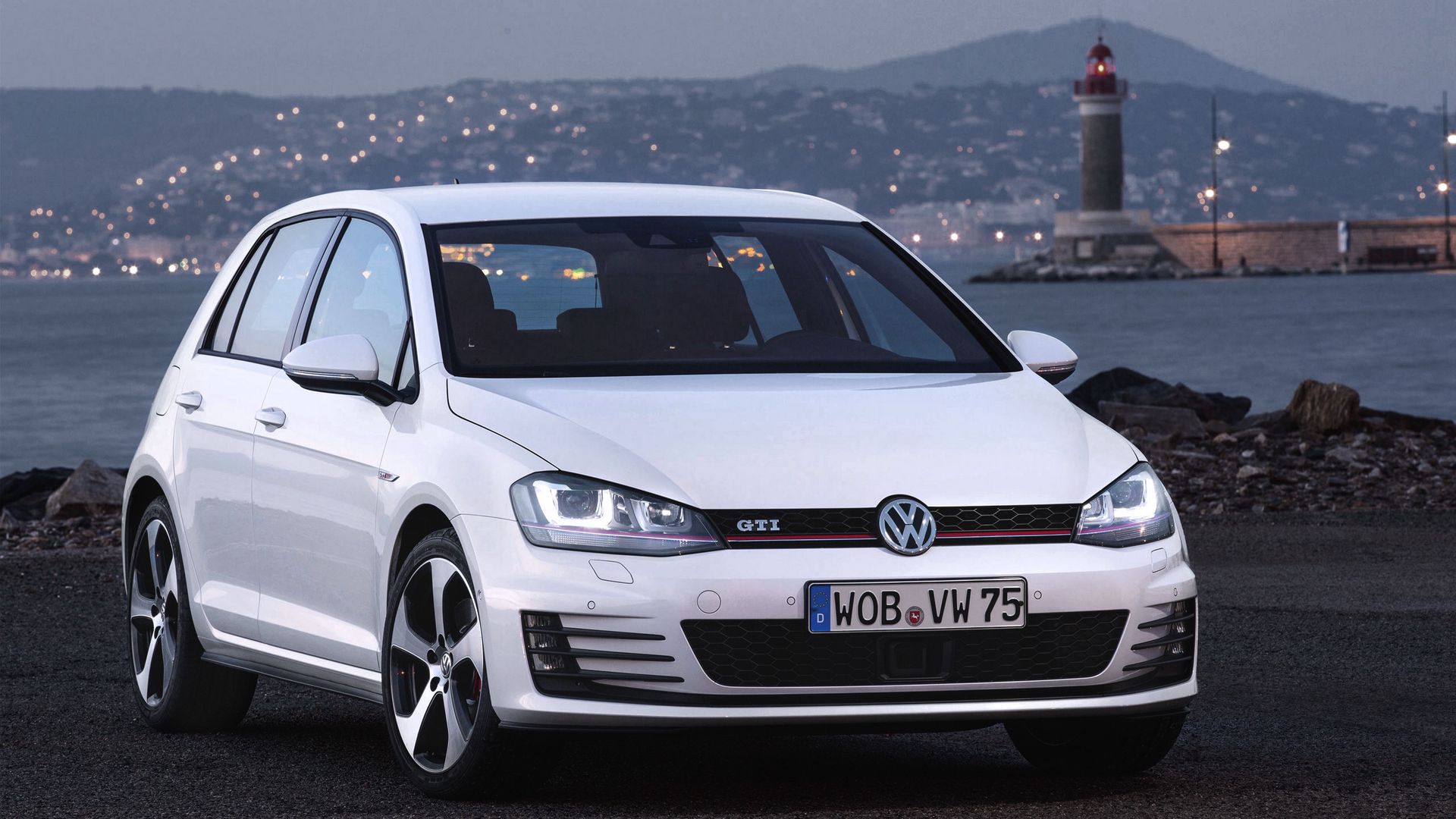 Volkswagen Golf Tsi Wallpapers