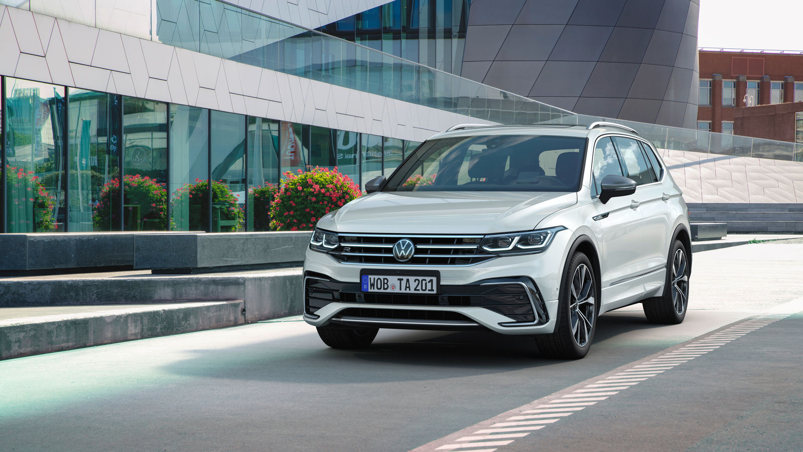 Volkswagen Tiguan Allspace R-Line Wallpapers